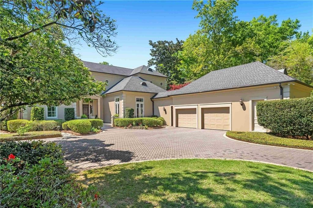 Daphne, Alabama, 36526, United States, 4 Bedrooms Bedrooms, ,6 BathroomsBathrooms,Residential,Active,1780420