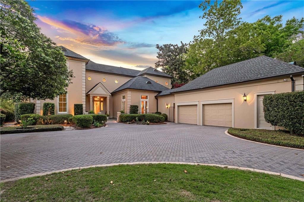 Daphne, Alabama, 36526, United States, 4 Bedrooms Bedrooms, ,6 BathroomsBathrooms,Residential,Active,1780420