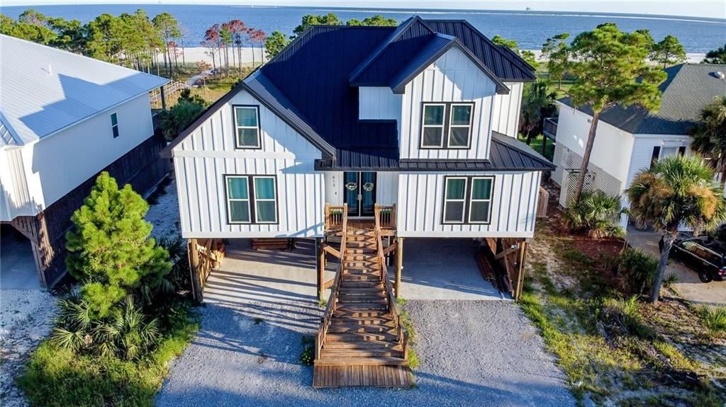 Dauphin Island, Alabama, 36528, United States, 6 Bedrooms Bedrooms, ,8 BathroomsBathrooms,Residential,Active,1907975