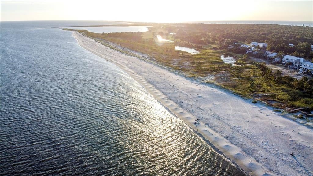 Dauphin Island, Alabama, 36528, United States, 6 Bedrooms Bedrooms, ,8 BathroomsBathrooms,Residential,Active,1907975