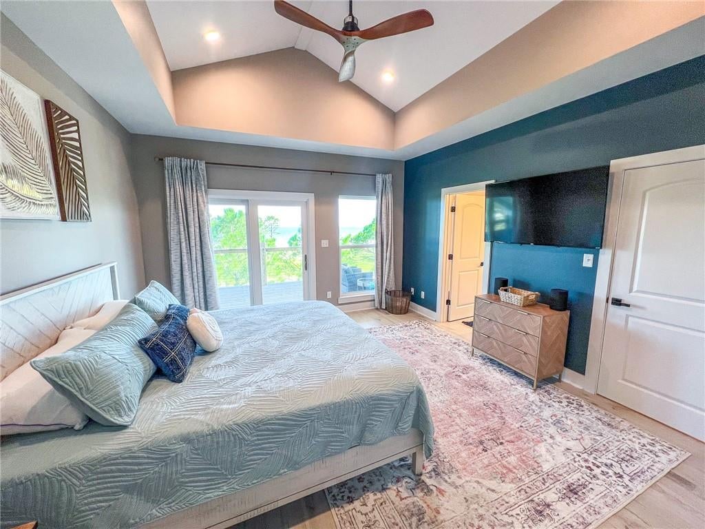 Dauphin Island, Alabama, 36528, United States, 6 Bedrooms Bedrooms, ,8 BathroomsBathrooms,Residential,Active,1907975