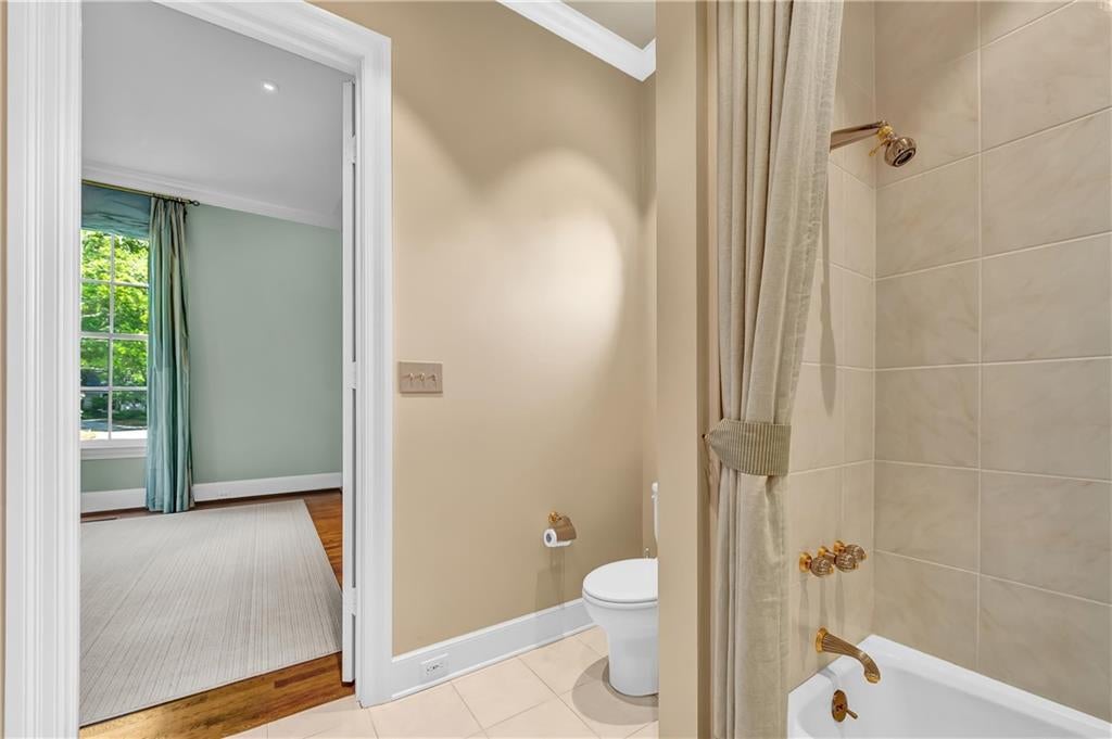 Daphne, Alabama, 36526, United States, 4 Bedrooms Bedrooms, ,6 BathroomsBathrooms,Residential,Active,1780420