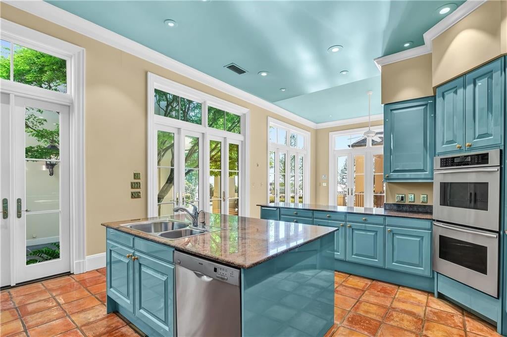 Daphne, Alabama, 36526, United States, 4 Bedrooms Bedrooms, ,6 BathroomsBathrooms,Residential,Active,2009156