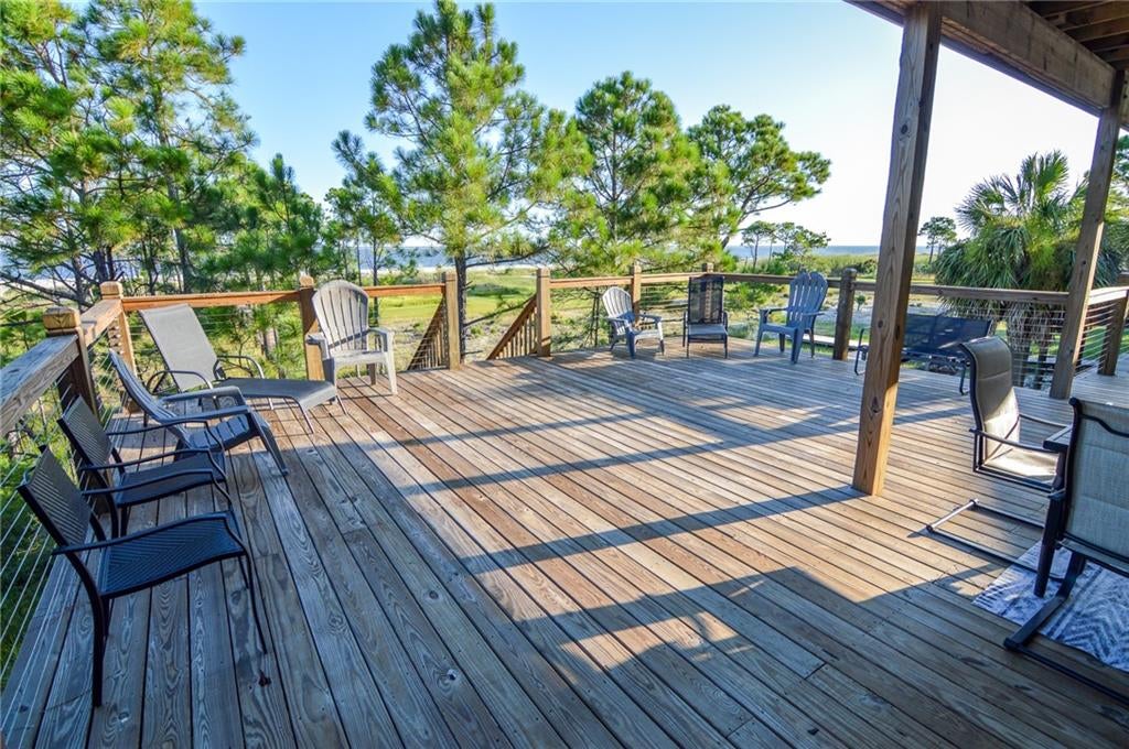Dauphin Island, Alabama, 36528, United States, 6 Bedrooms Bedrooms, ,8 BathroomsBathrooms,Residential,Active,1907975
