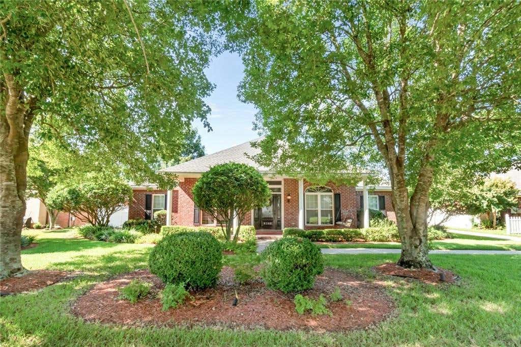 8280 TADDISH DR N, MOBILE, AL 36695, photo 1 of 46