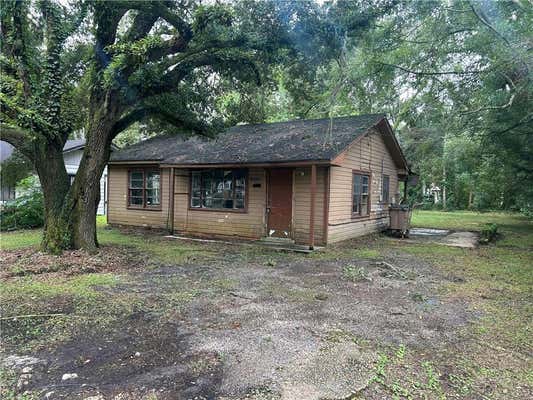 2105 ROBINSON DR, MOBILE, AL 36605, photo 2 of 8