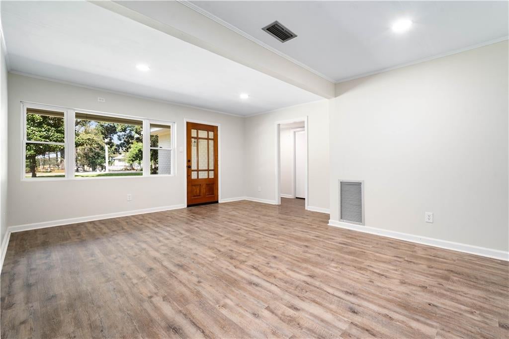 Mobile, Alabama, 36605, United States, 4 Bedrooms Bedrooms, ,4 BathroomsBathrooms,Residential,Active,1952489