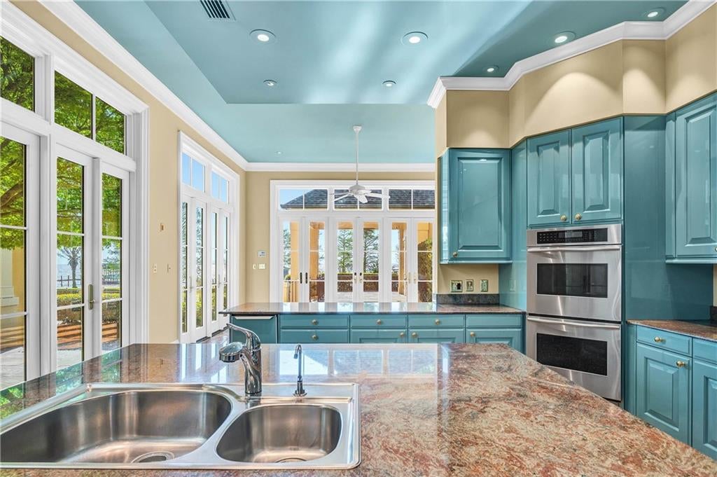 Daphne, Alabama, 36526, United States, 4 Bedrooms Bedrooms, ,6 BathroomsBathrooms,Residential,Active,1780420