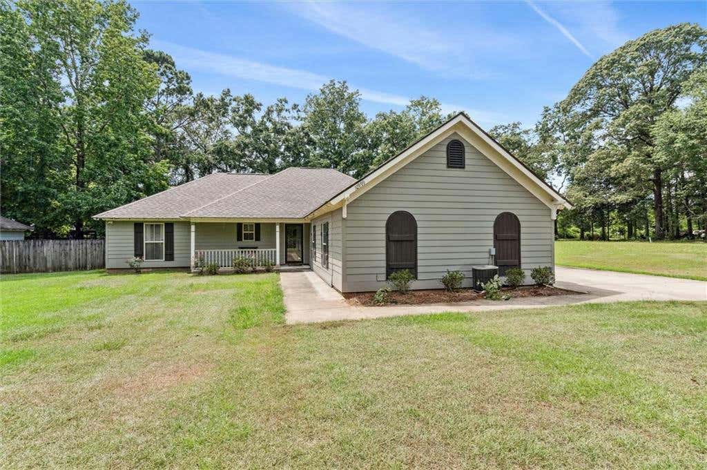 10999 LOTT RD, CHUNCHULA, AL 36521, photo 1 of 21