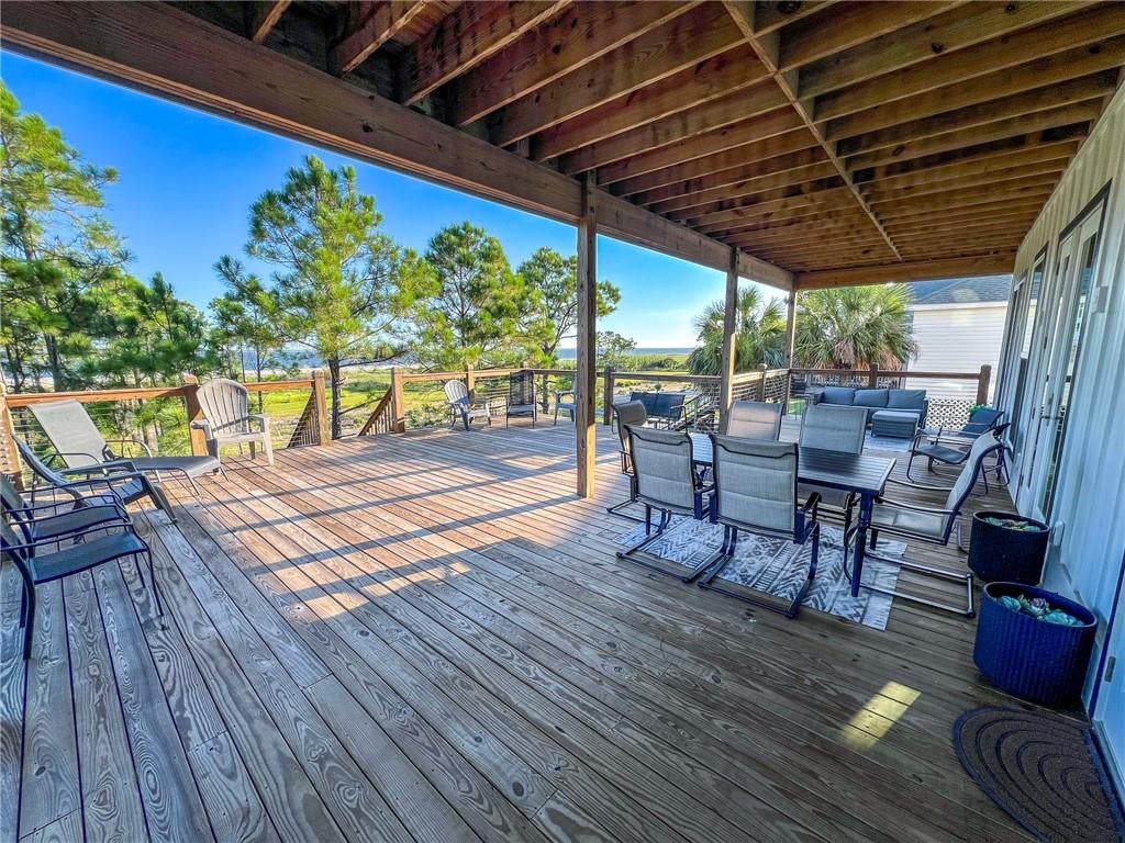 Dauphin Island, Alabama, 36528, United States, 6 Bedrooms Bedrooms, ,8 BathroomsBathrooms,Residential,Active,1907975