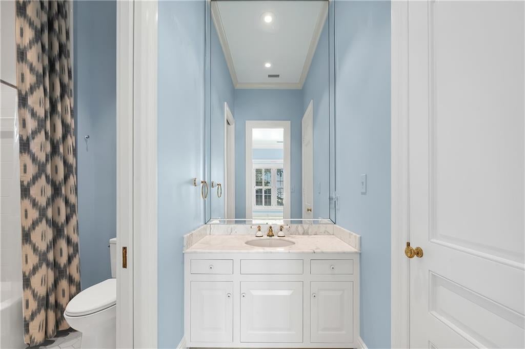 Daphne, Alabama, 36526, United States, 4 Bedrooms Bedrooms, ,6 BathroomsBathrooms,Residential,Active,2009156