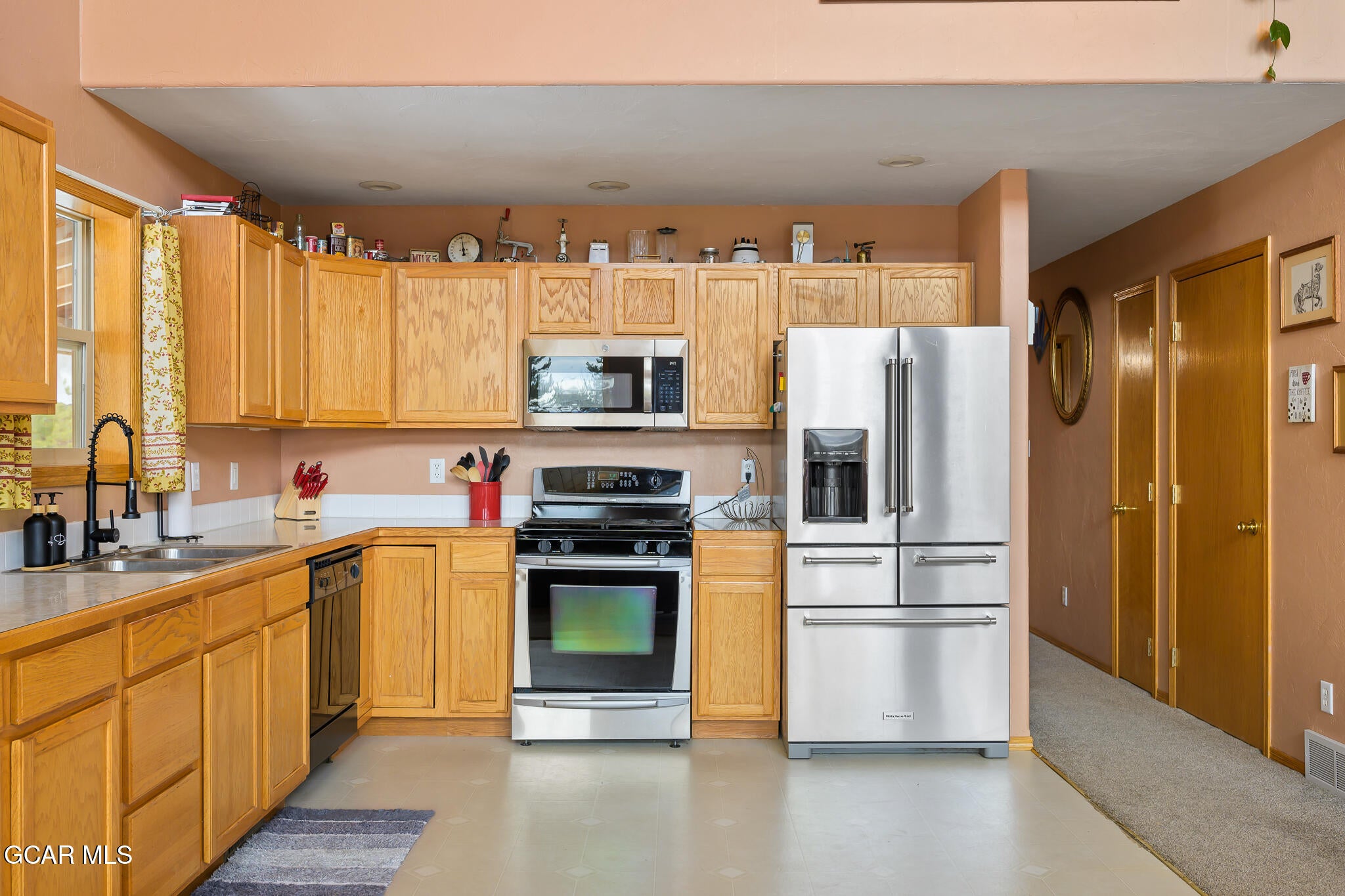 Grand Lake, Colorado, 80447, United States, 8 Bedrooms Bedrooms, ,5 BathroomsBathrooms,Residential,Active,1761255