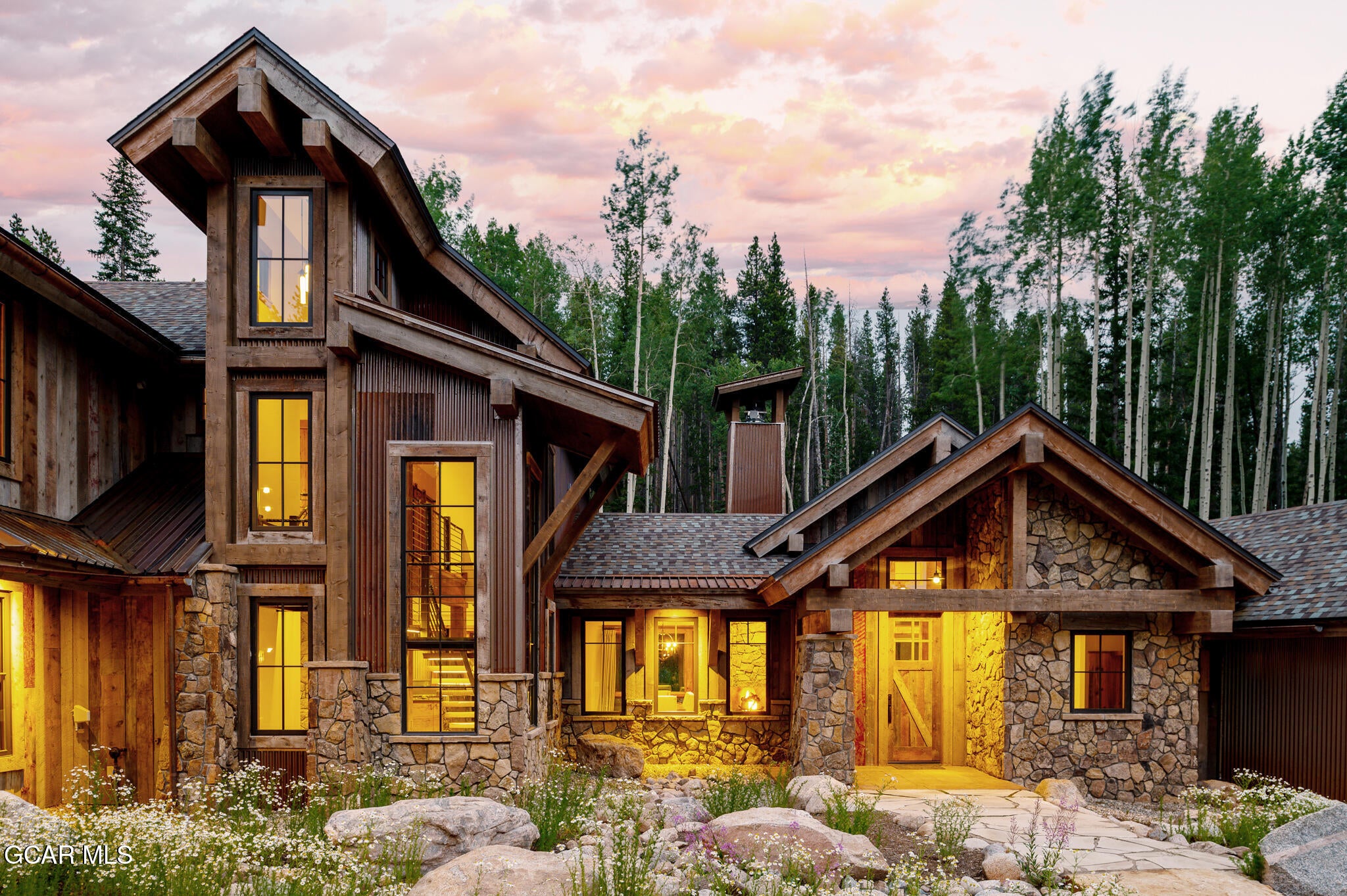 Fraser, Colorado, 80442, United States, 4 Bedrooms Bedrooms, ,4 BathroomsBathrooms,Residential,Active,2007138