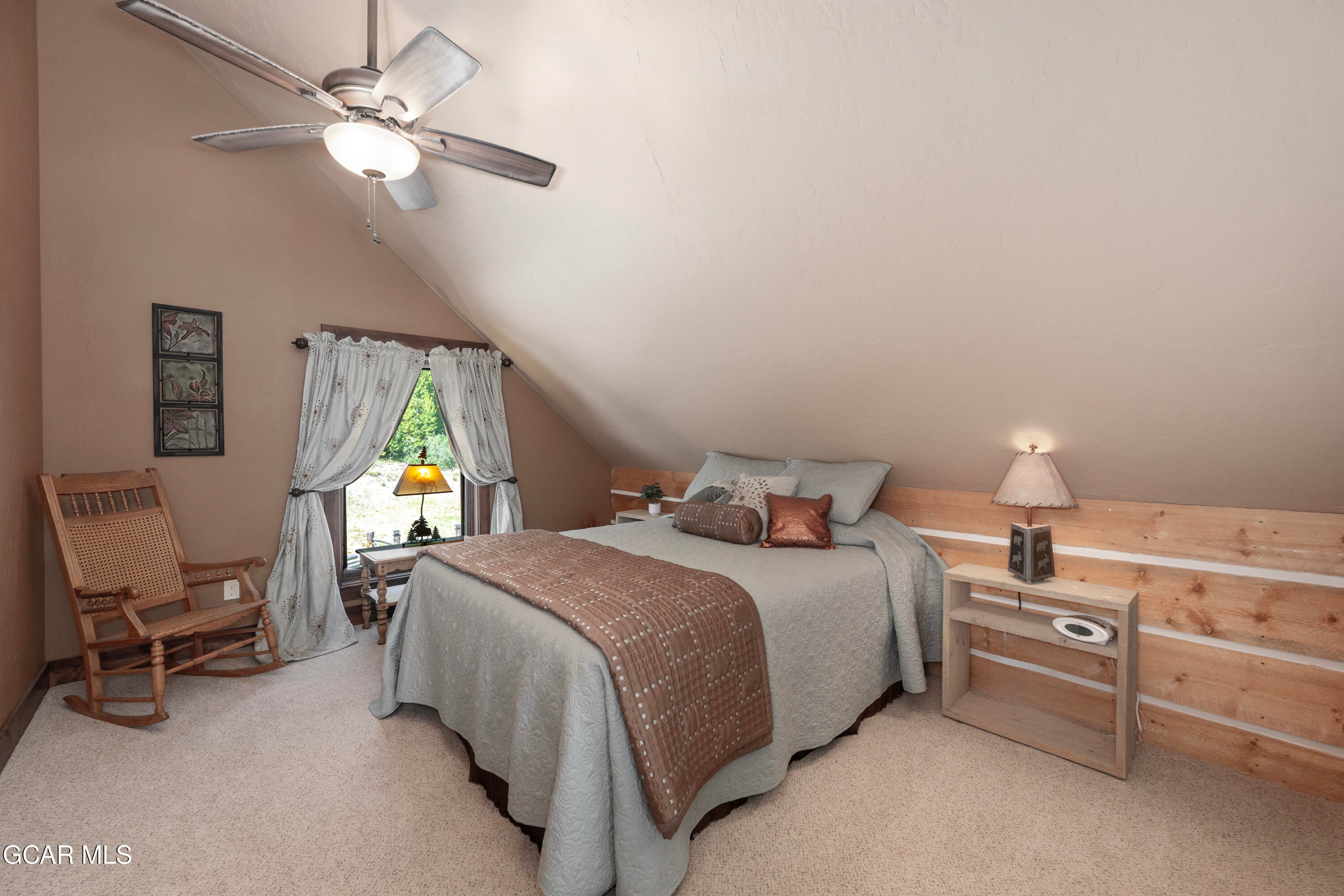 Granby, Colorado, 80446, United States, 11 Bedrooms Bedrooms, ,1 BathroomBathrooms,Residential,Active,1909640