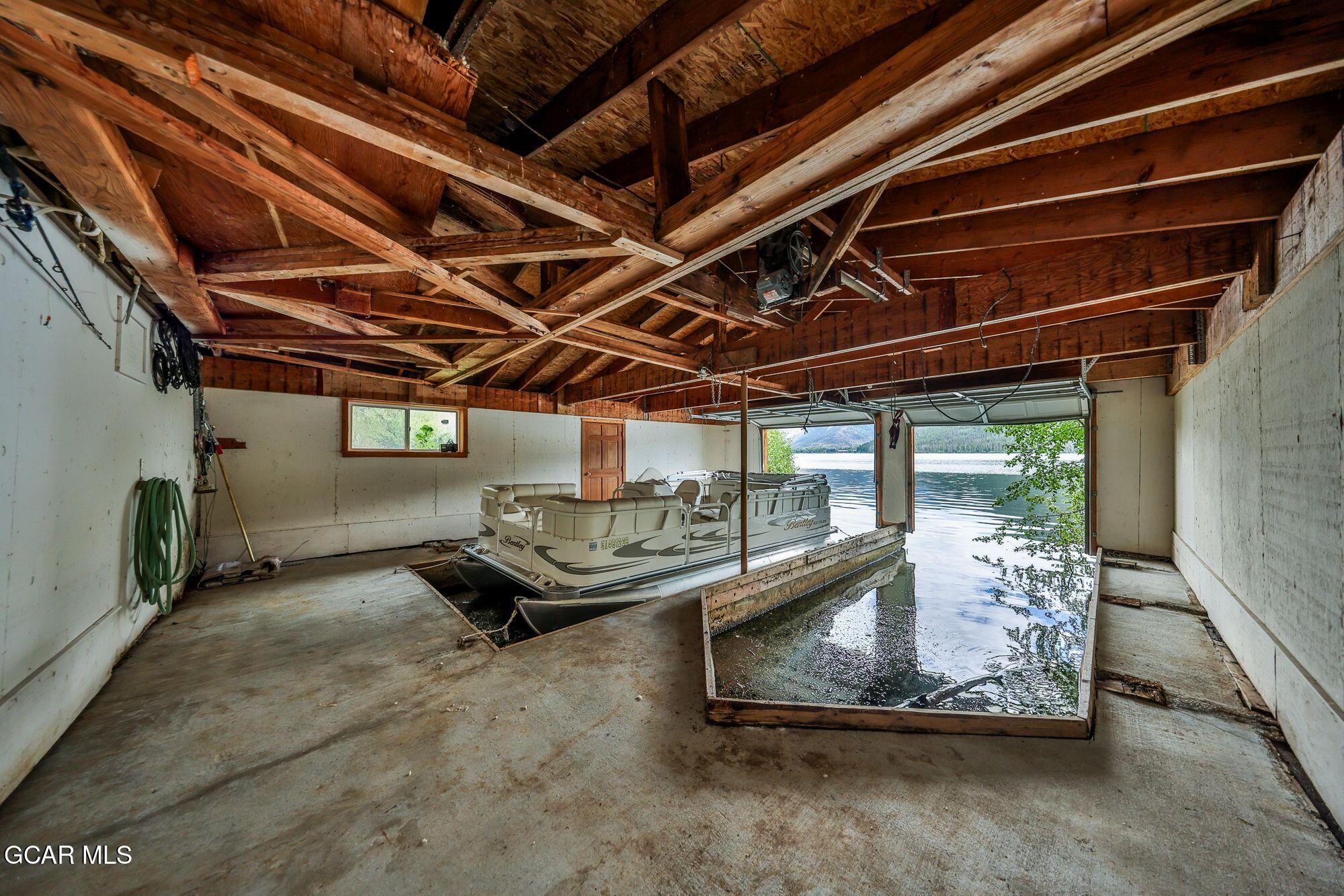 Grand Lake, Colorado, 80447, United States, 4 Bedrooms Bedrooms, ,4 BathroomsBathrooms,Residential,Active,1913029