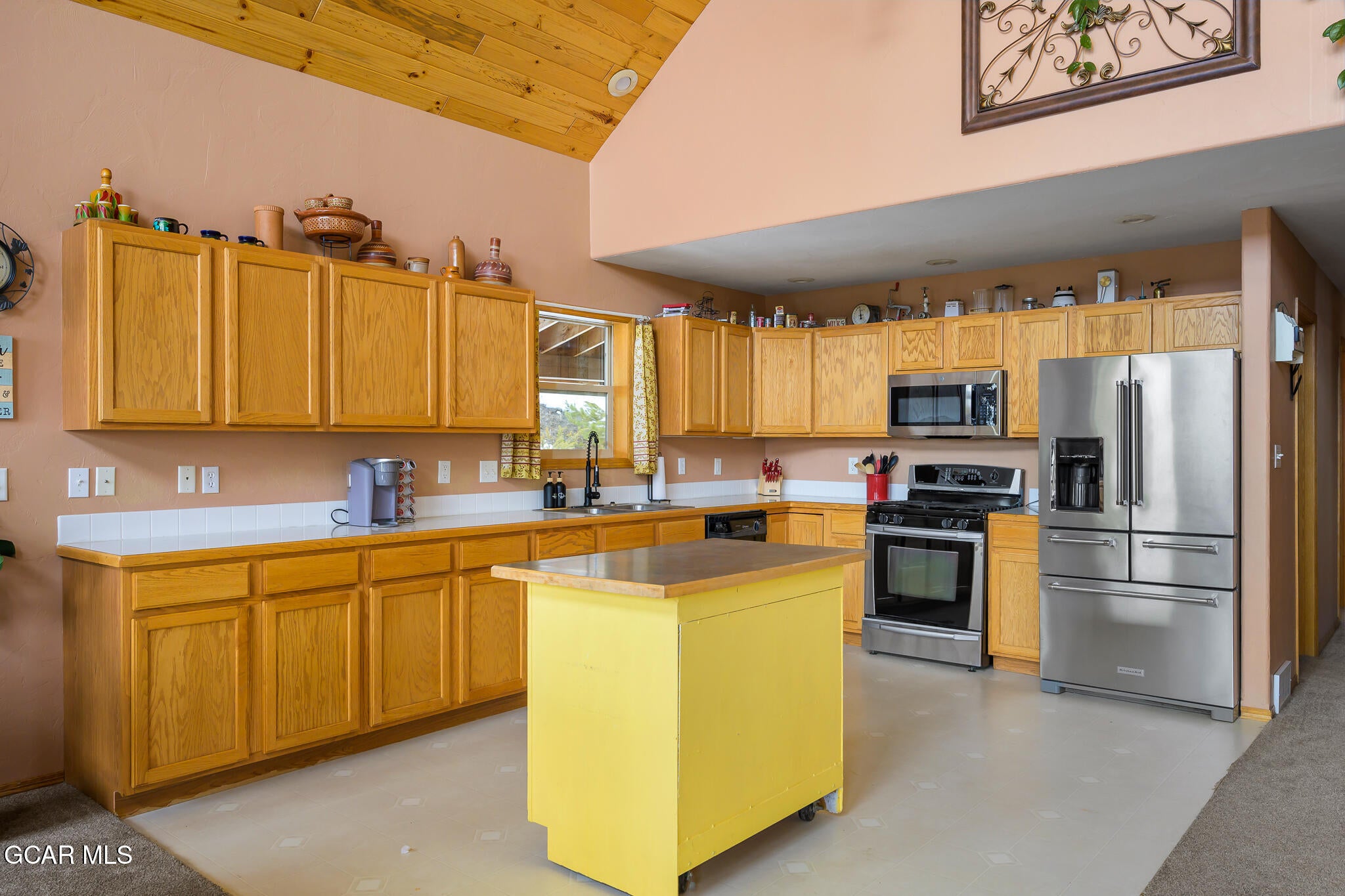 Grand Lake, Colorado, 80447, United States, 8 Bedrooms Bedrooms, ,5 BathroomsBathrooms,Residential,Active,1761255