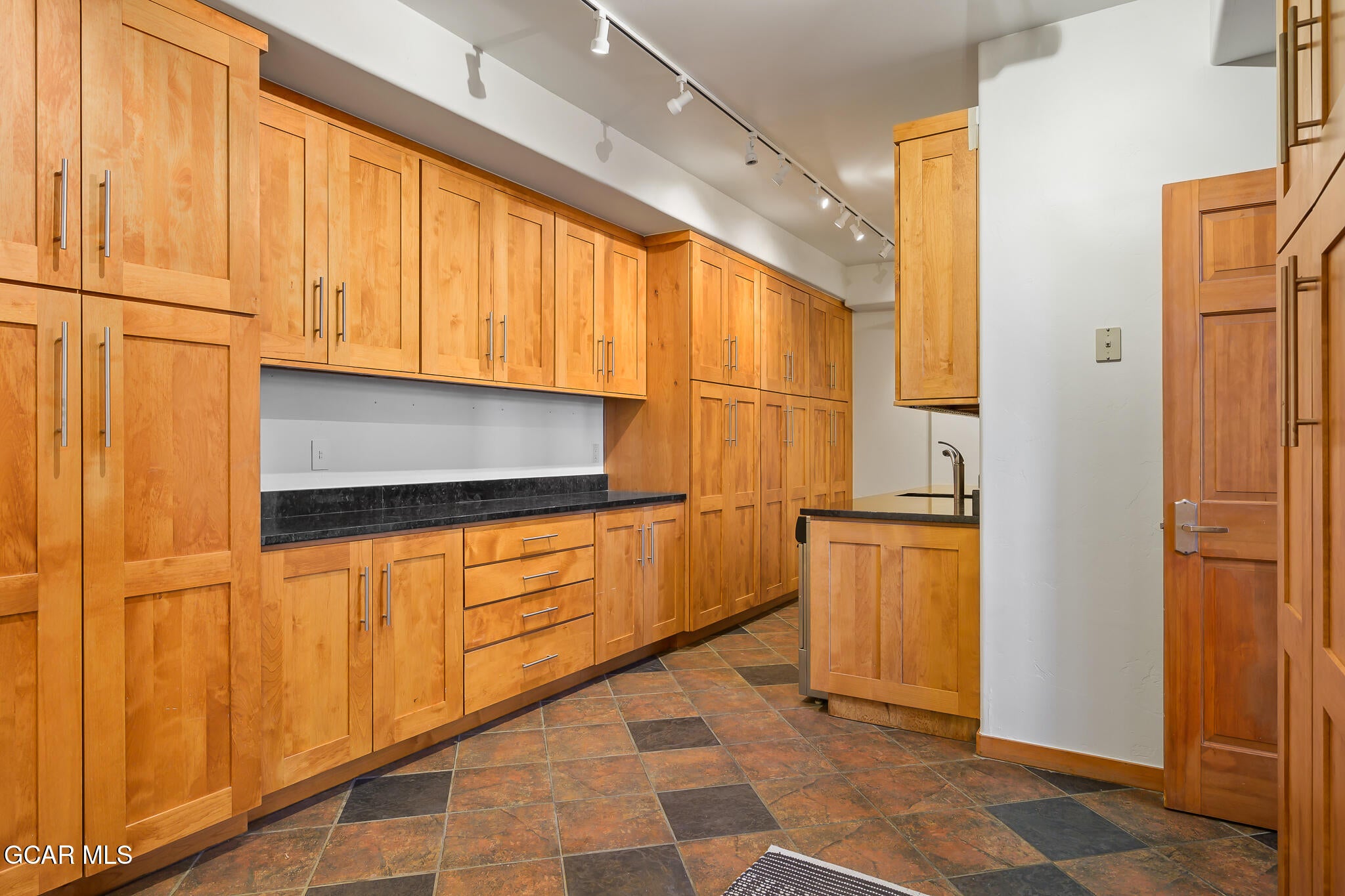 Tabernash, Colorado, 80478, United States, 4 Bedrooms Bedrooms, ,4 BathroomsBathrooms,Residential,Active,1899897