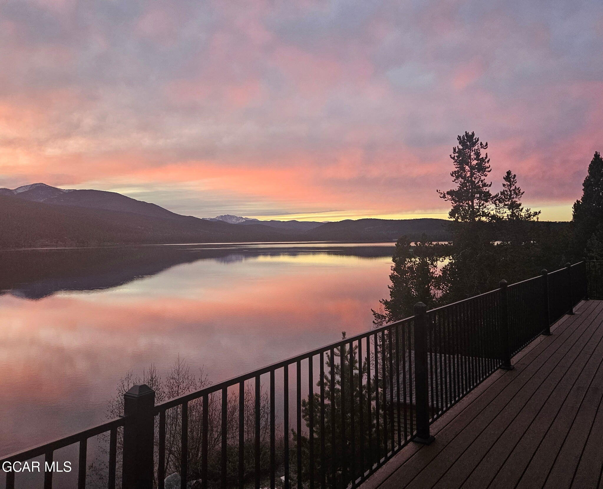 Grand Lake, Colorado, 80447, United States, 4 Bedrooms Bedrooms, ,4 BathroomsBathrooms,Residential,Active,1913029