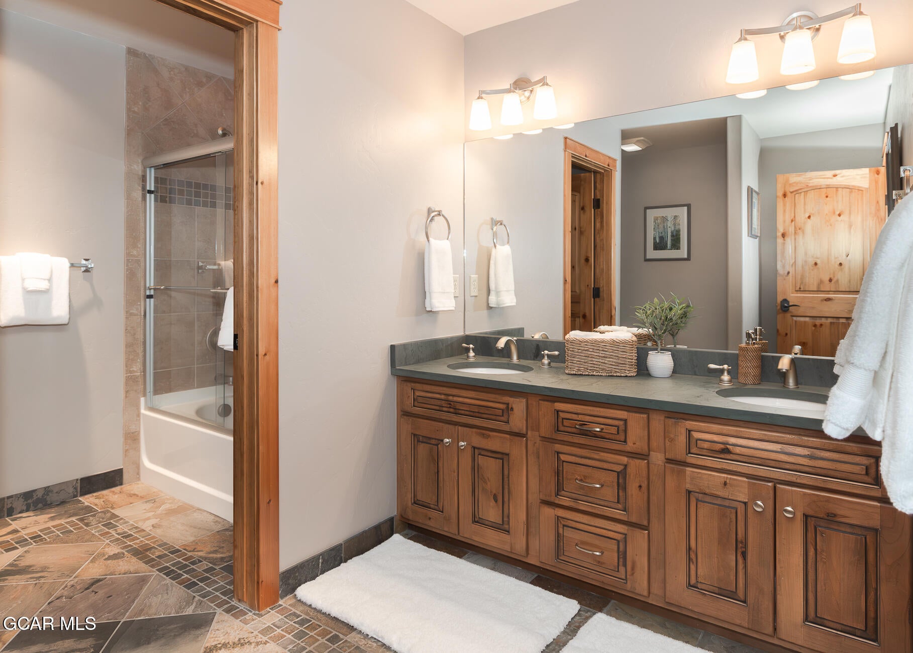 Winter Park, Colorado, 80482, United States, 5 Bedrooms Bedrooms, ,5 BathroomsBathrooms,Residential,Active,2006912