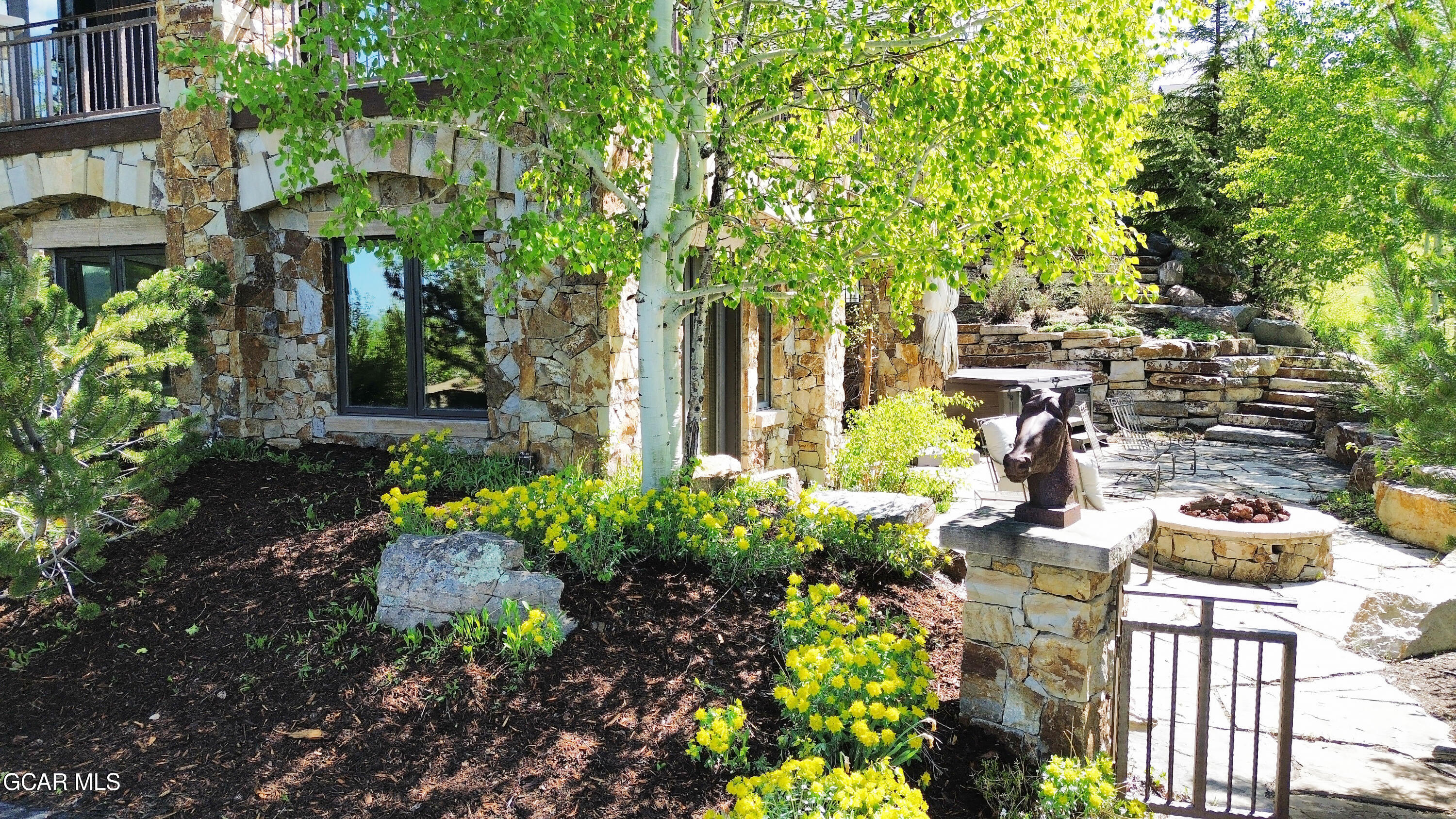 Fraser, Colorado, 80442, United States, 4 Bedrooms Bedrooms, ,6 BathroomsBathrooms,Residential,Active,1987254