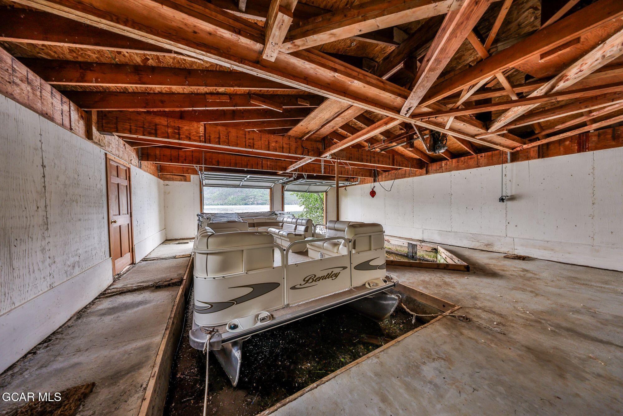 Grand Lake, Colorado, 80447, United States, 4 Bedrooms Bedrooms, ,4 BathroomsBathrooms,Residential,Active,1913029