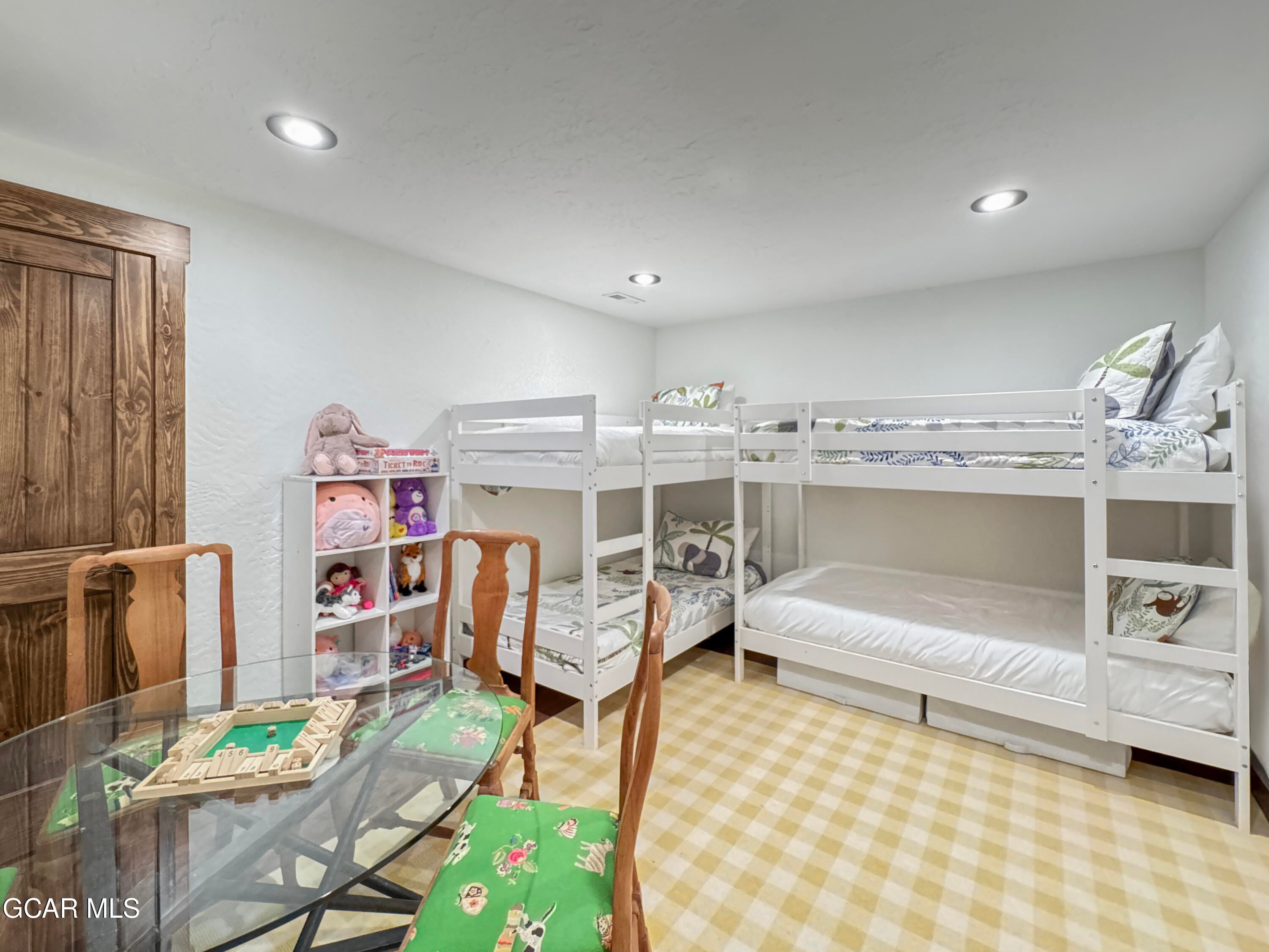 Tabernash, Colorado, 80478, United States, 4 Bedrooms Bedrooms, ,4 BathroomsBathrooms,Residential,Active,2017443