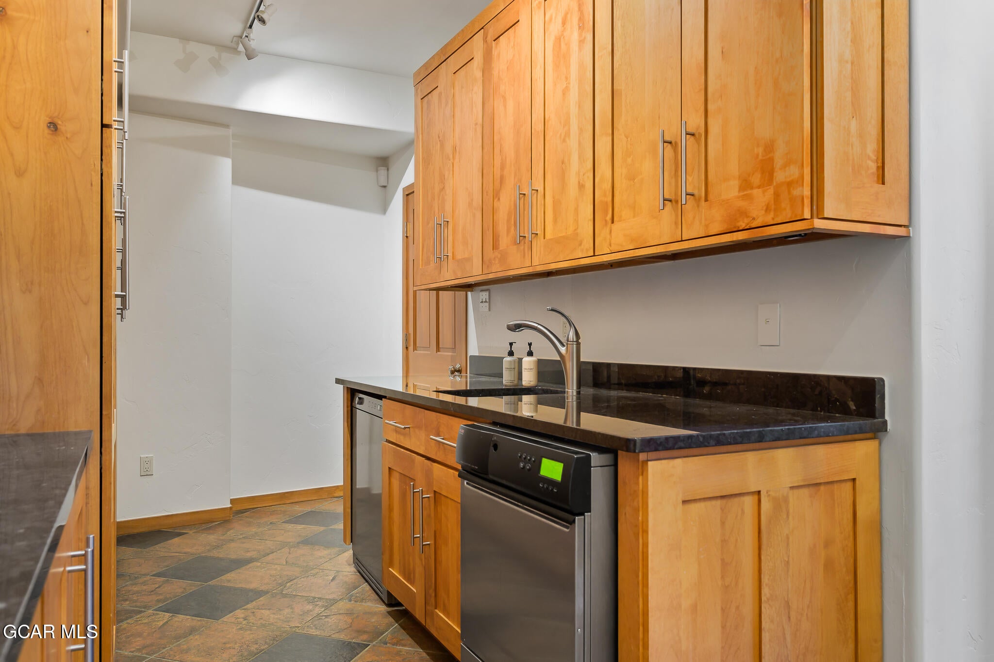 Tabernash, Colorado, 80478, United States, 4 Bedrooms Bedrooms, ,4 BathroomsBathrooms,Residential,Active,1899897