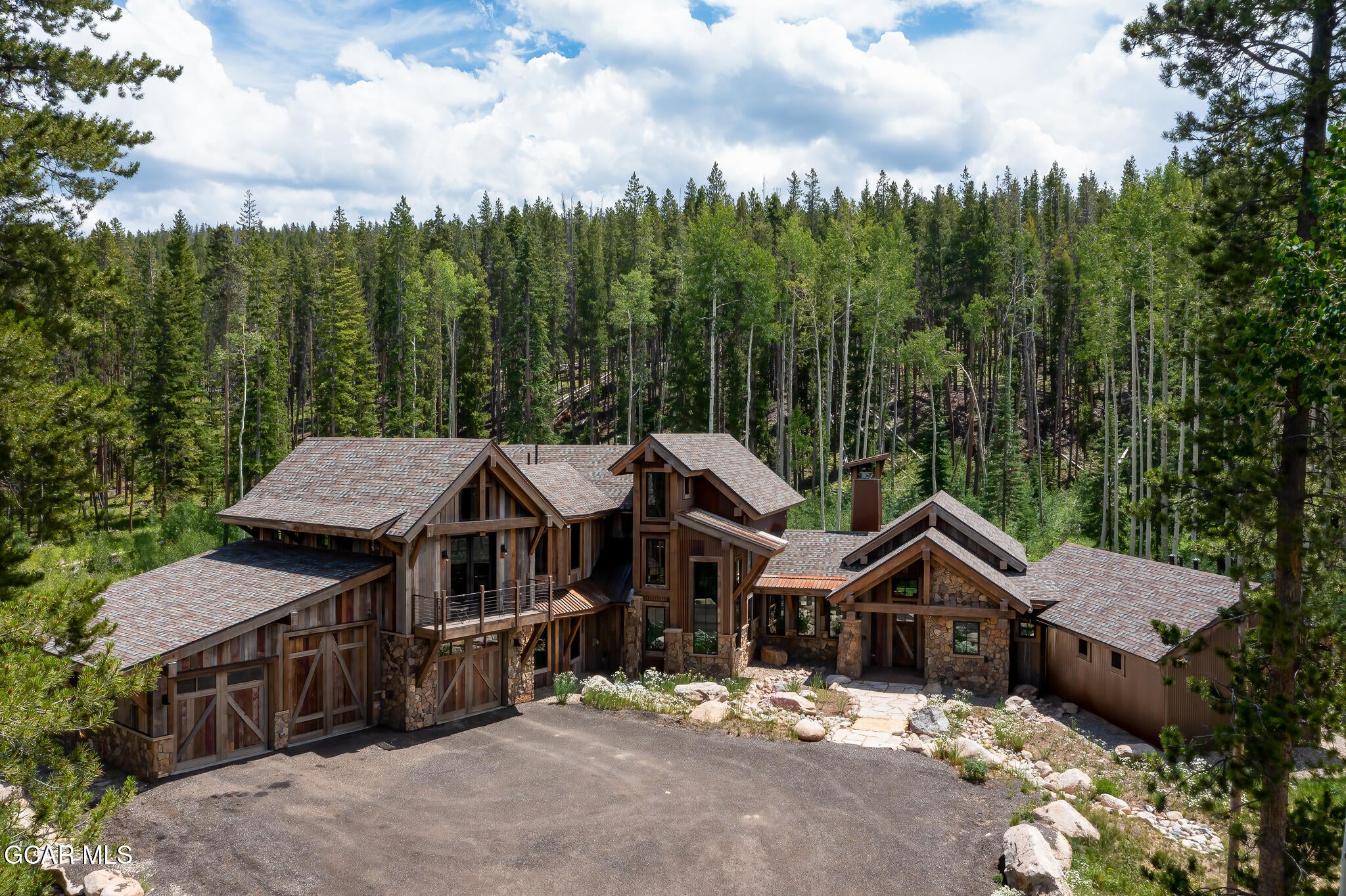 Fraser, Colorado, 80442, United States, 4 Bedrooms Bedrooms, ,4 BathroomsBathrooms,Residential,Active,2007138