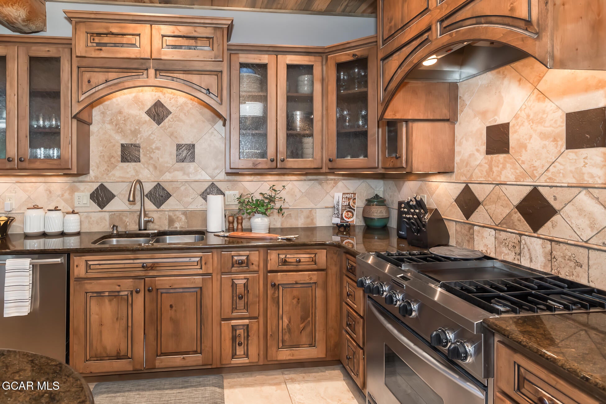 Winter Park, Colorado, 80482, United States, 5 Bedrooms Bedrooms, ,5 BathroomsBathrooms,Residential,Active,2006912