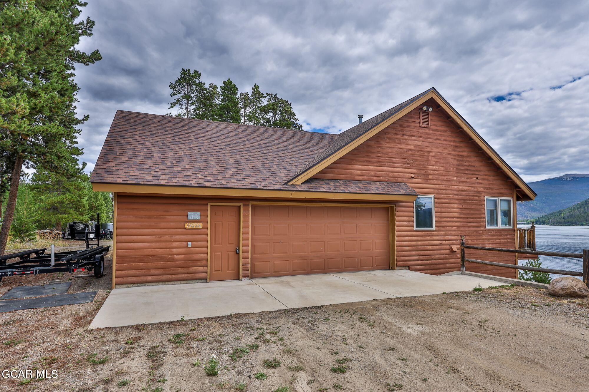Grand Lake, Colorado, 80447, United States, 4 Bedrooms Bedrooms, ,4 BathroomsBathrooms,Residential,Active,1913029