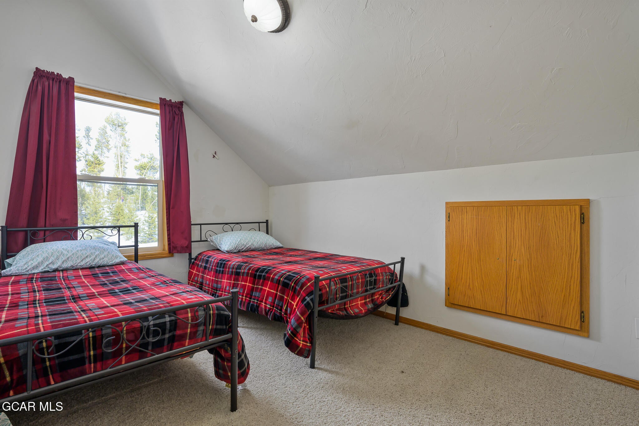 Grand Lake, Colorado, 80447, United States, 8 Bedrooms Bedrooms, ,5 BathroomsBathrooms,Residential,Active,1761255