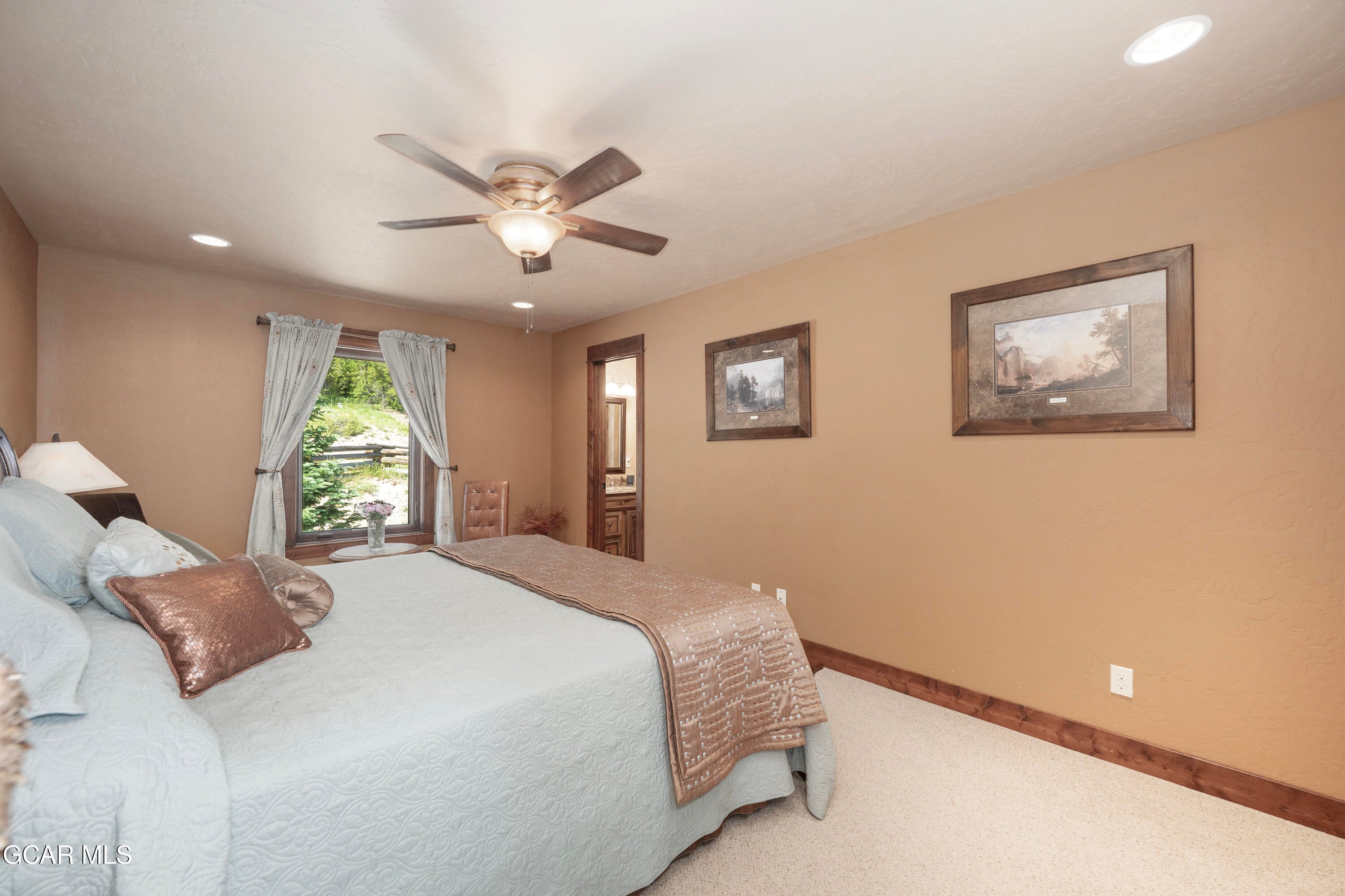 Granby, Colorado, 80446, United States, 11 Bedrooms Bedrooms, ,1 BathroomBathrooms,Residential,Active,1909640