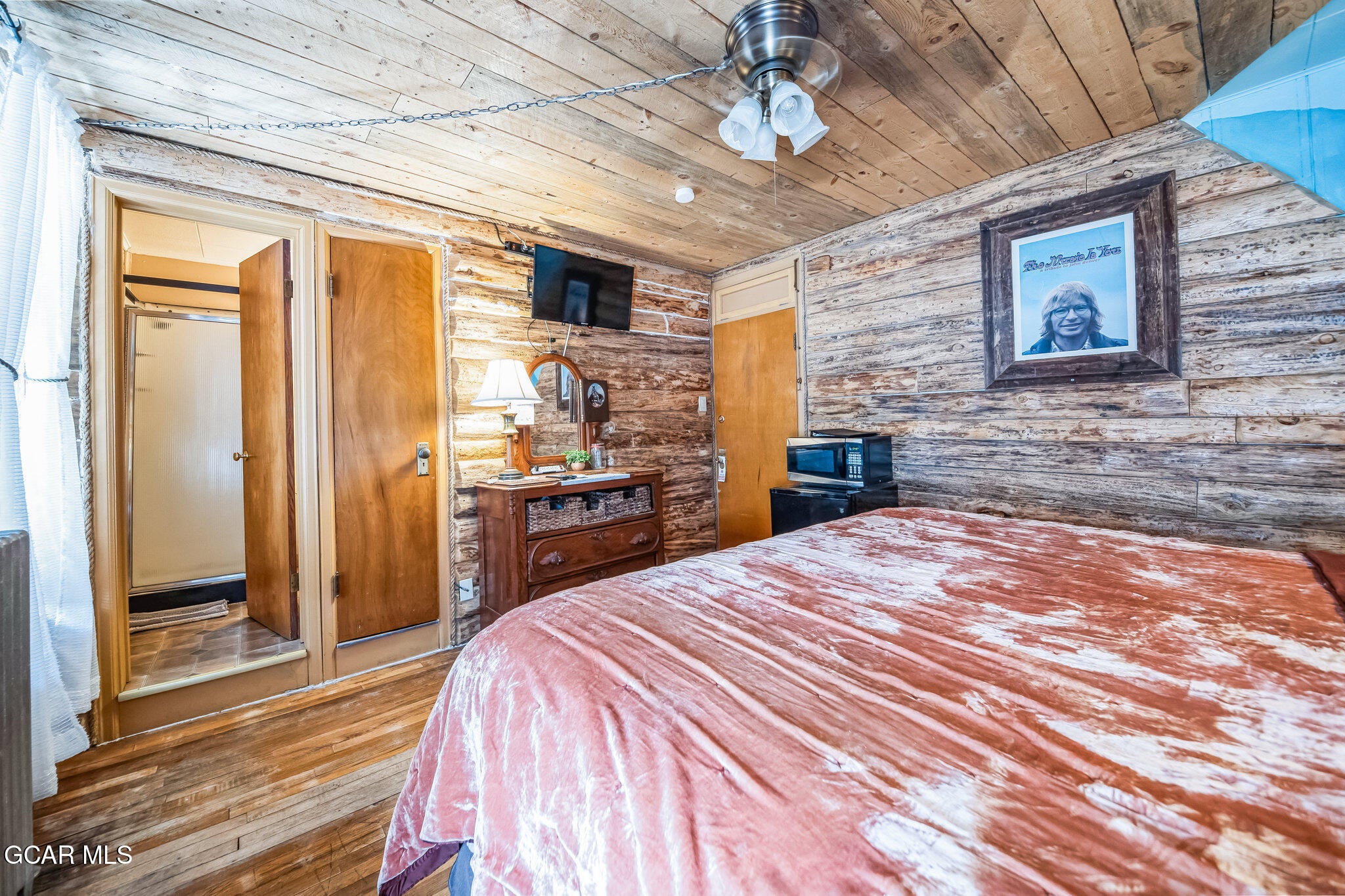 Kremmling, Colorado, 80459, United States, 30 Bedrooms Bedrooms, ,18 BathroomsBathrooms,Residential,Active,2009820