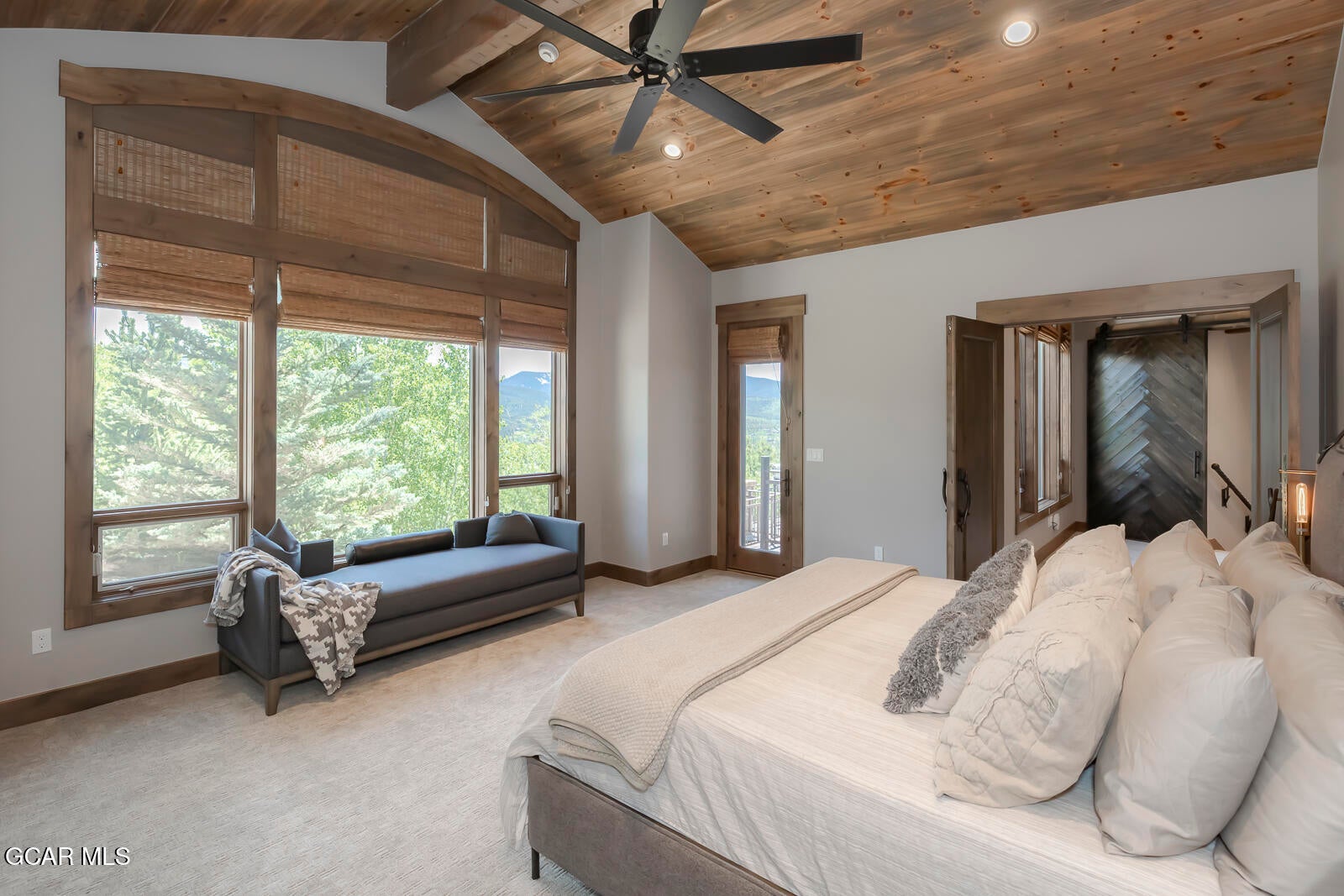 Fraser, Colorado, 80442, United States, 4 Bedrooms Bedrooms, ,6 BathroomsBathrooms,Residential,Active,1987254