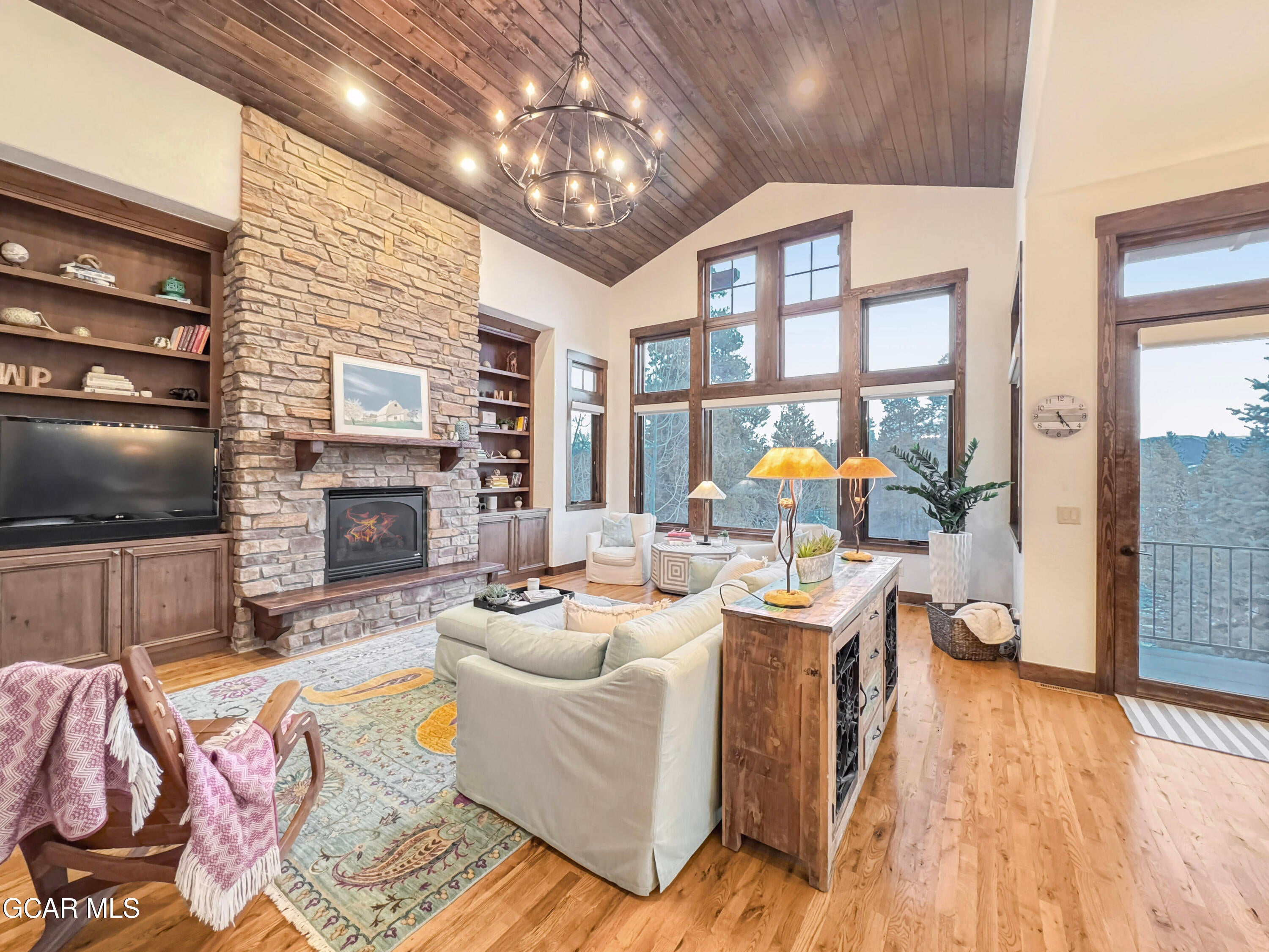 Tabernash, Colorado, 80478, United States, 4 Bedrooms Bedrooms, ,4 BathroomsBathrooms,Residential,Active,2017443