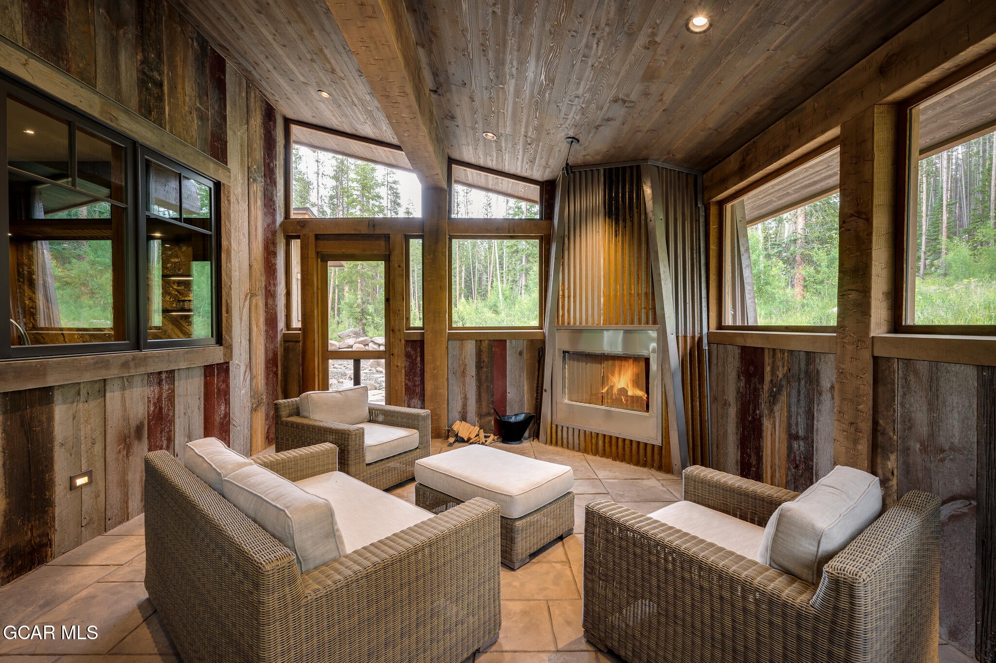 Fraser, Colorado, 80442, United States, 4 Bedrooms Bedrooms, ,4 BathroomsBathrooms,Residential,Active,2007138