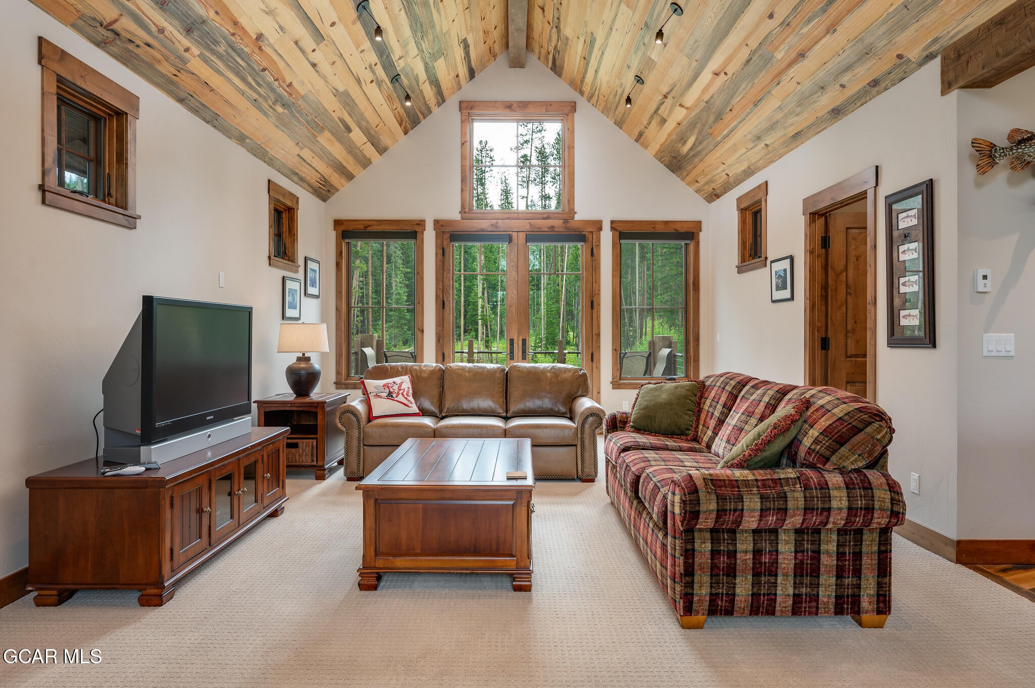 Fraser, Colorado, 80442, United States, 4 Bedrooms Bedrooms, ,4 BathroomsBathrooms,Residential,Active,2007138