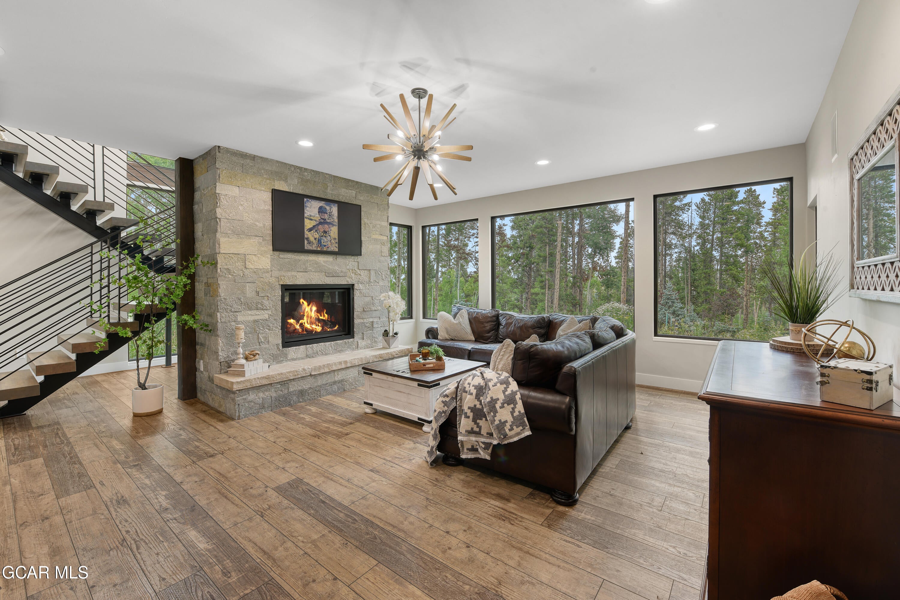 Tabernash, Colorado, 80478, United States, 4 Bedrooms Bedrooms, ,6 BathroomsBathrooms,Residential,Active,1922548