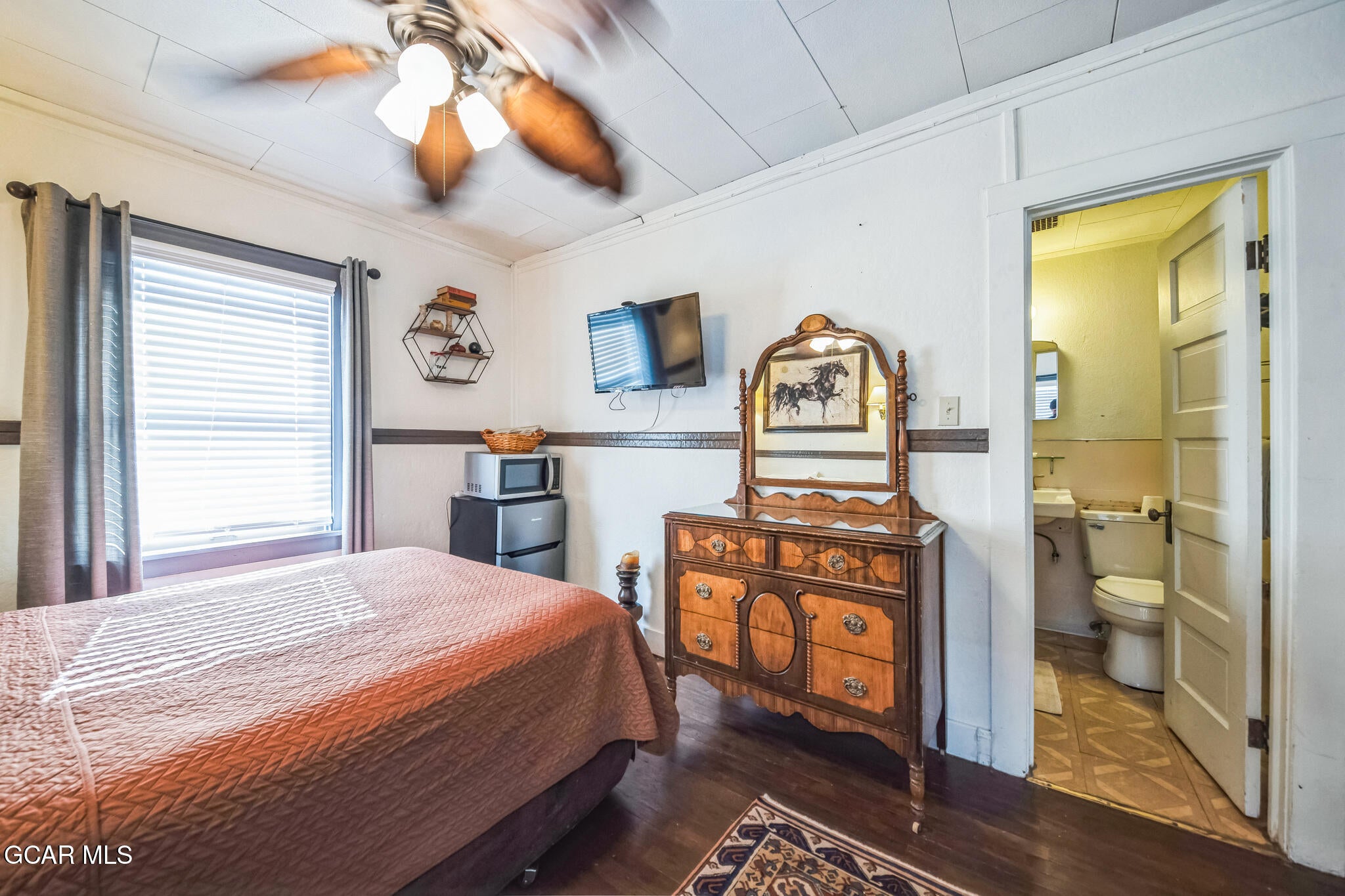 Kremmling, Colorado, 80459, United States, 30 Bedrooms Bedrooms, ,18 BathroomsBathrooms,Residential,Active,2009820