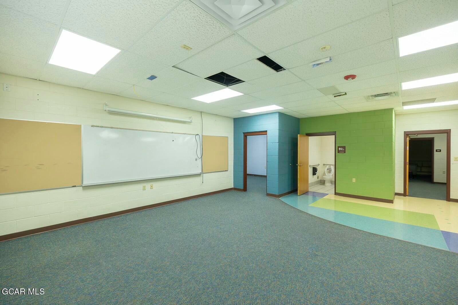 Granby, Colorado, 80446, United States, ,10 BathroomsBathrooms,Residential,Active,1769844