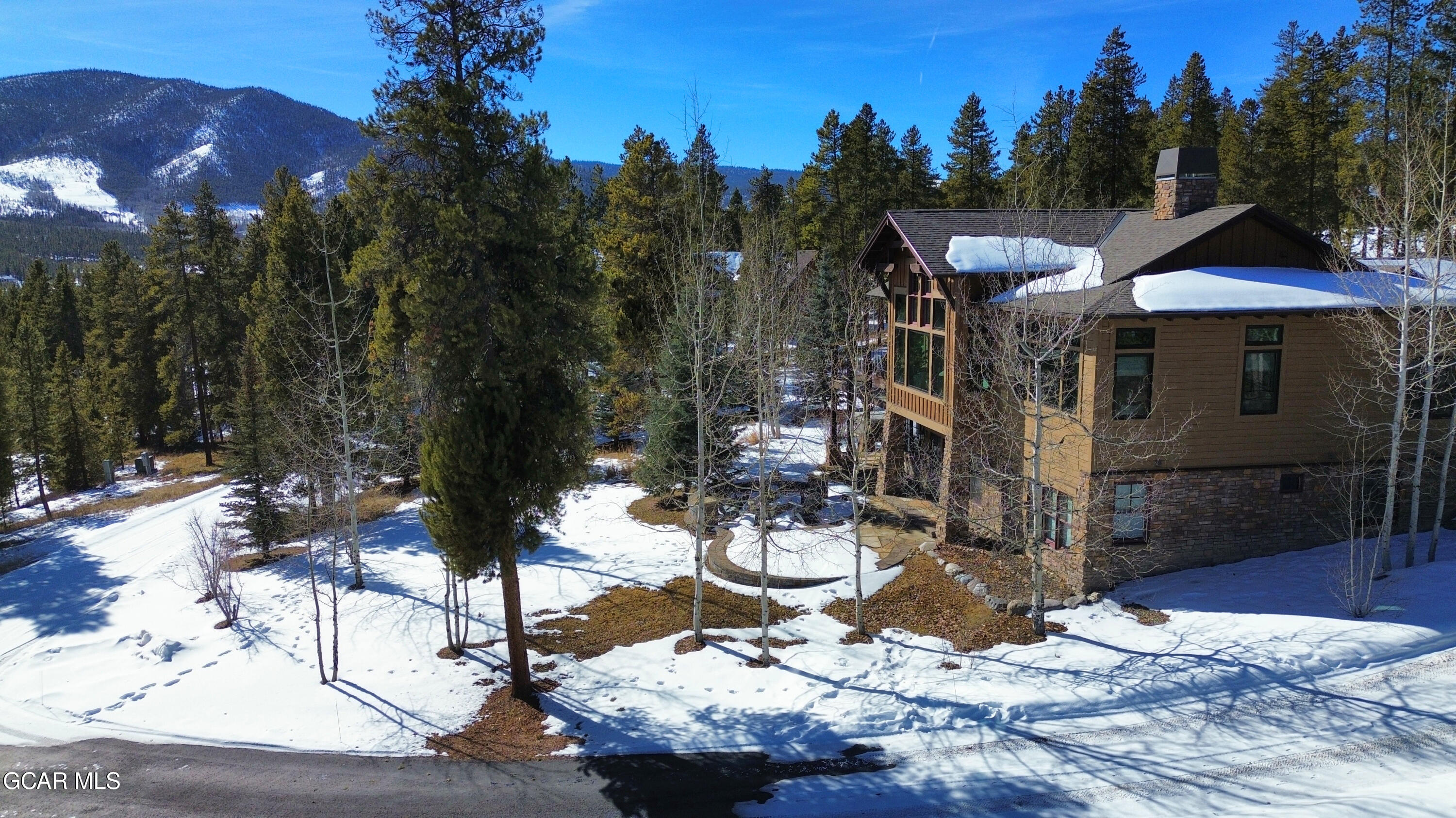 Tabernash, Colorado, 80478, United States, 4 Bedrooms Bedrooms, ,4 BathroomsBathrooms,Residential,Active,2017443