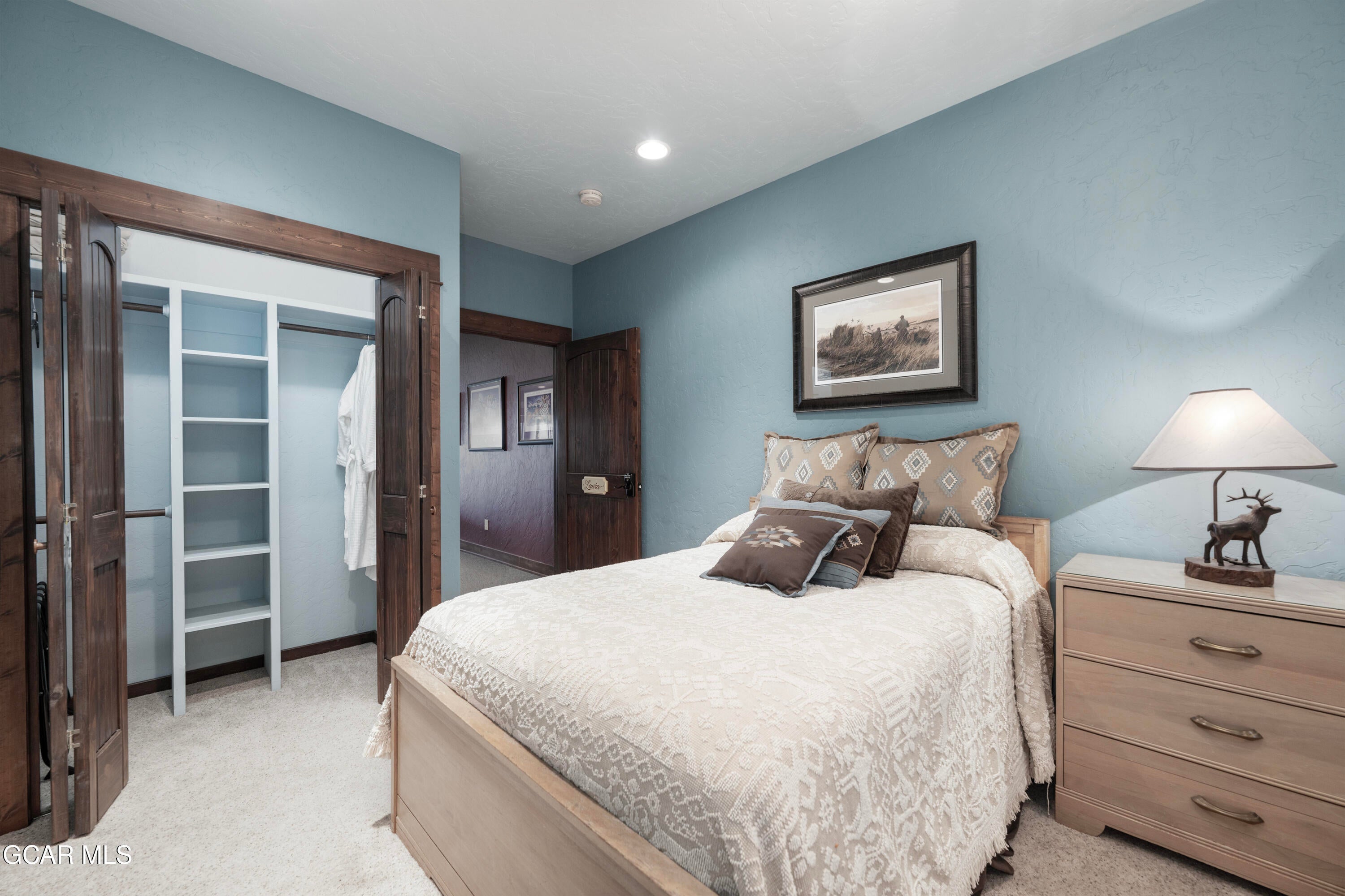 Granby, Colorado, 80446, United States, 11 Bedrooms Bedrooms, ,1 BathroomBathrooms,Residential,Active,1909640