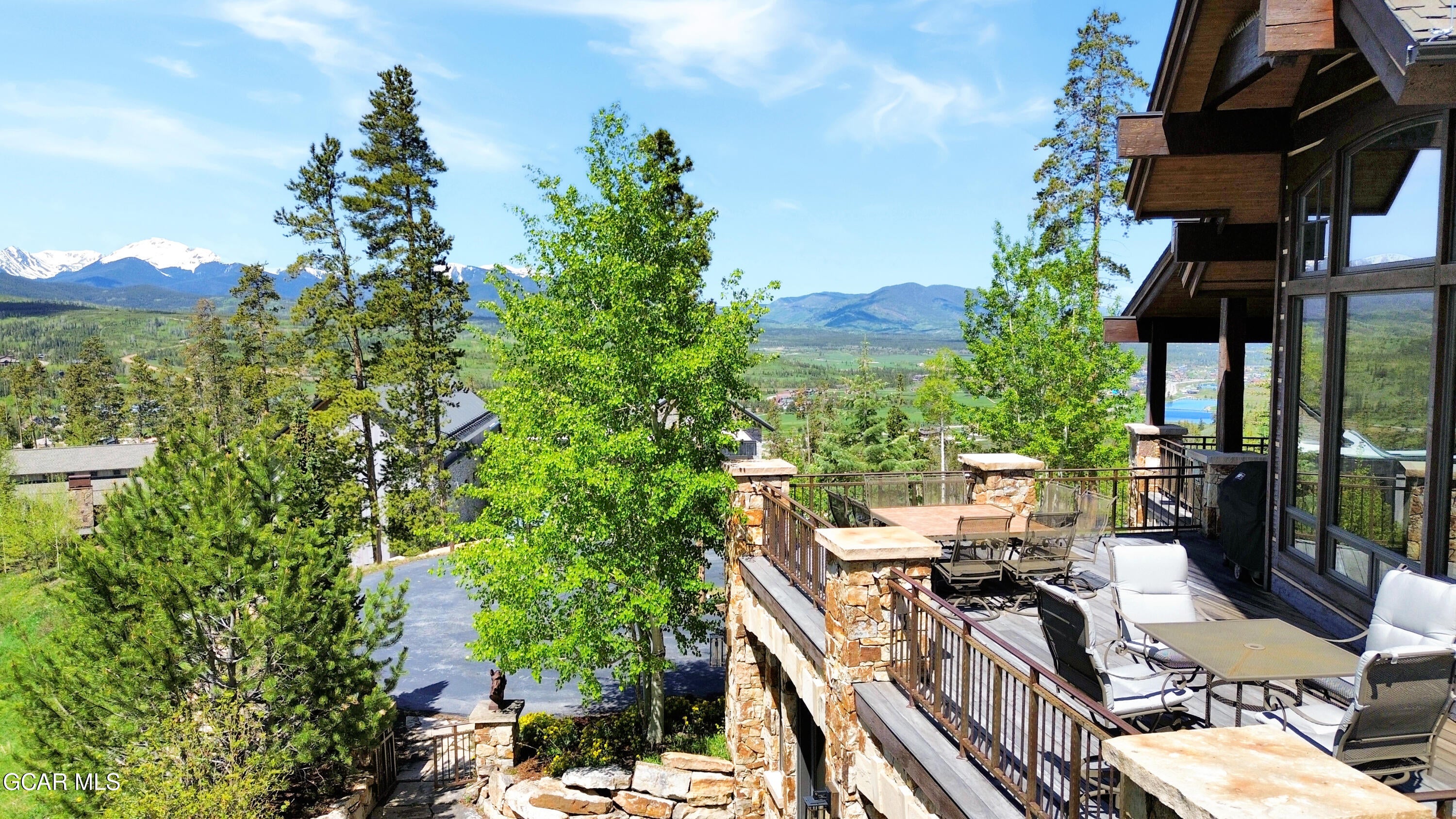 Fraser, Colorado, 80442, United States, 4 Bedrooms Bedrooms, ,6 BathroomsBathrooms,Residential,Active,1987254