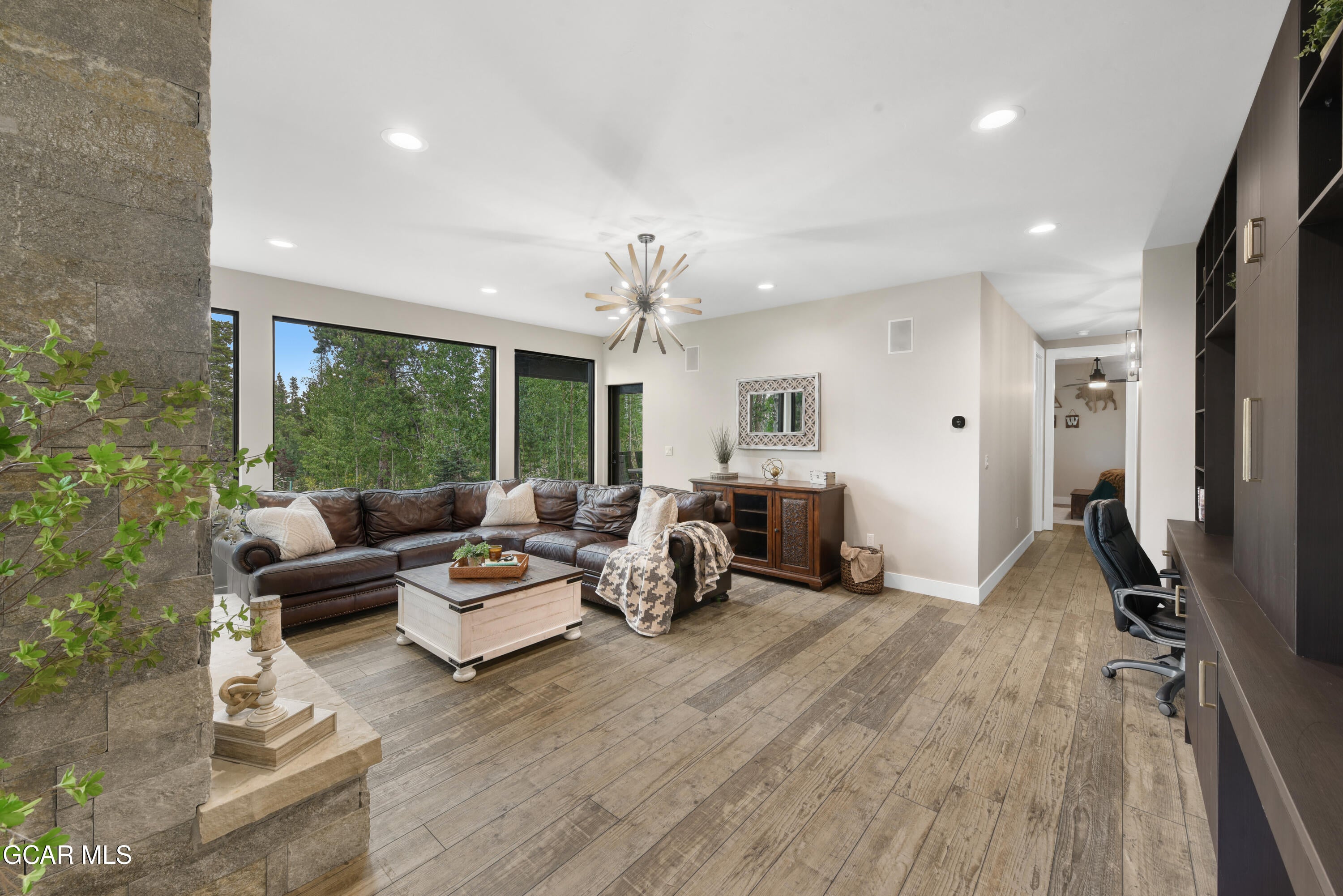 Tabernash, Colorado, 80478, United States, 4 Bedrooms Bedrooms, ,6 BathroomsBathrooms,Residential,Active,1922548