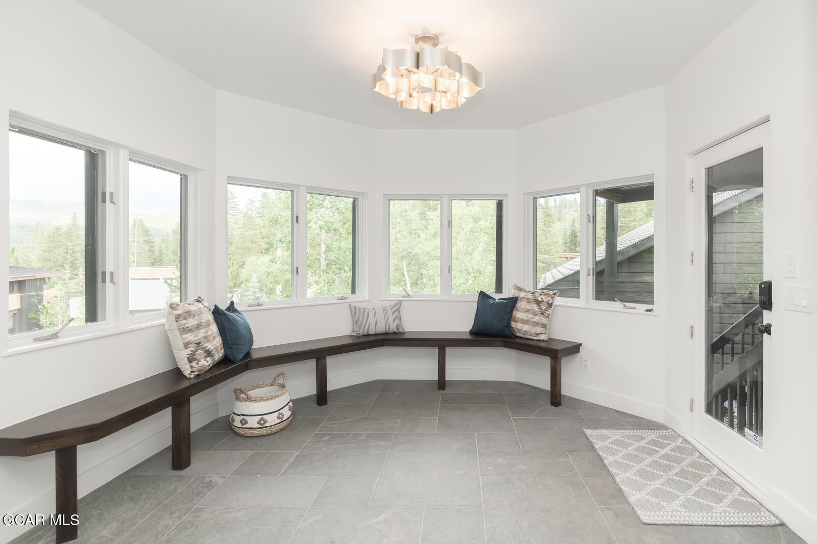 Winter Park, Colorado, 80482, United States, 4 Bedrooms Bedrooms, ,5 BathroomsBathrooms,Residential,Active,1894508