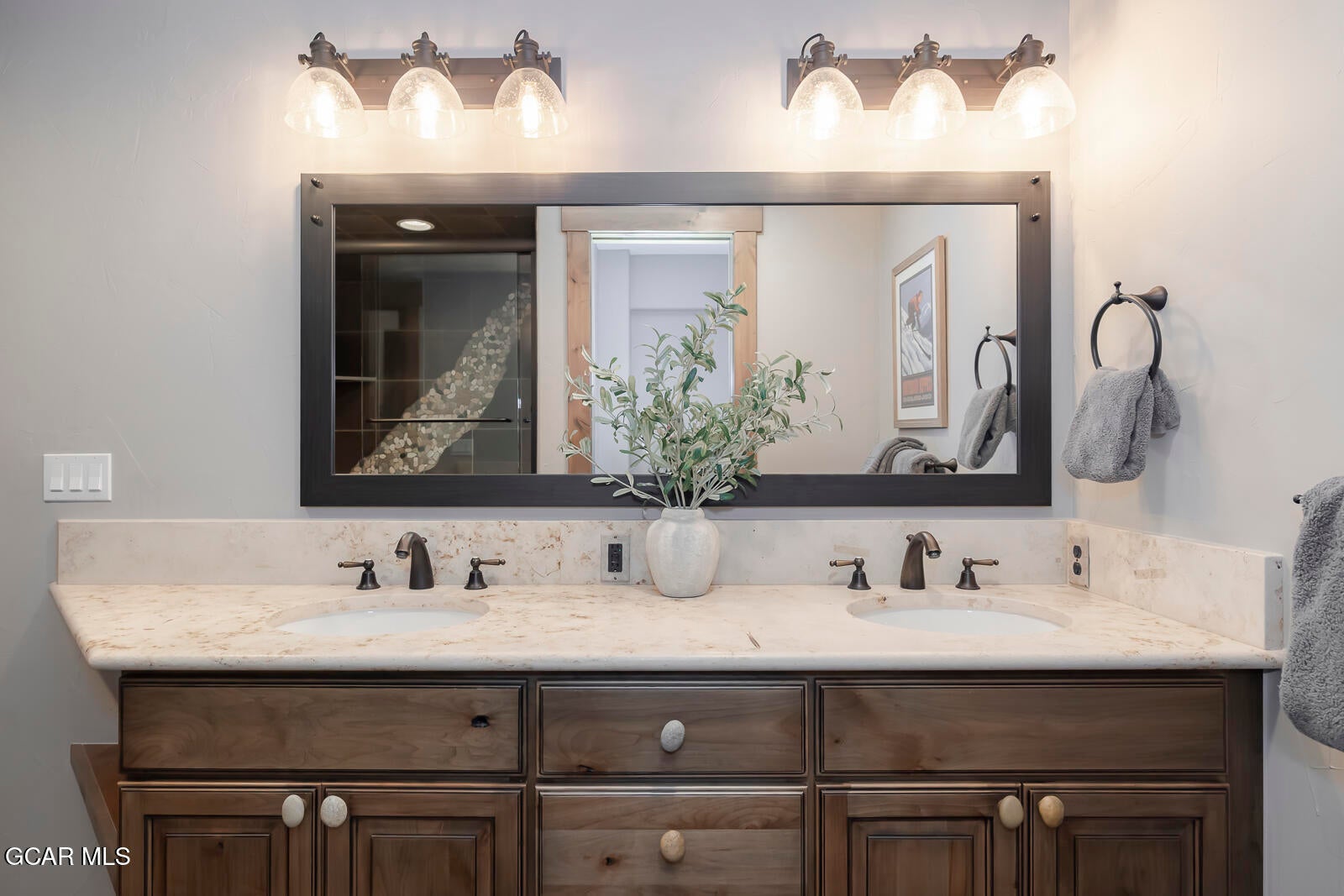 Fraser, Colorado, 80442, United States, 4 Bedrooms Bedrooms, ,6 BathroomsBathrooms,Residential,Active,1987254