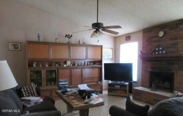 3404 SPOTTED HORSE DR, EL PASO, TX 79936, photo 3 of 8