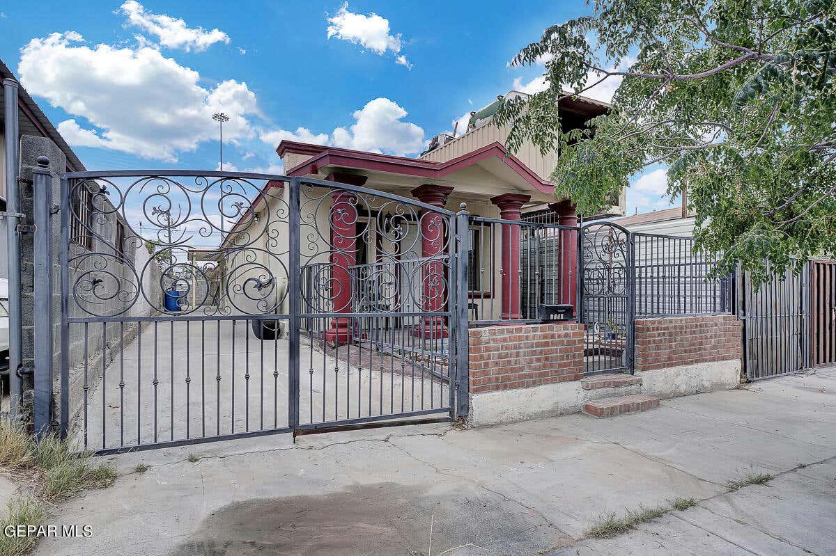 3415 DURAZNO AVE, EL PASO, TX 79905, photo 1 of 29