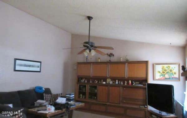 3404 SPOTTED HORSE DR, EL PASO, TX 79936, photo 4 of 8