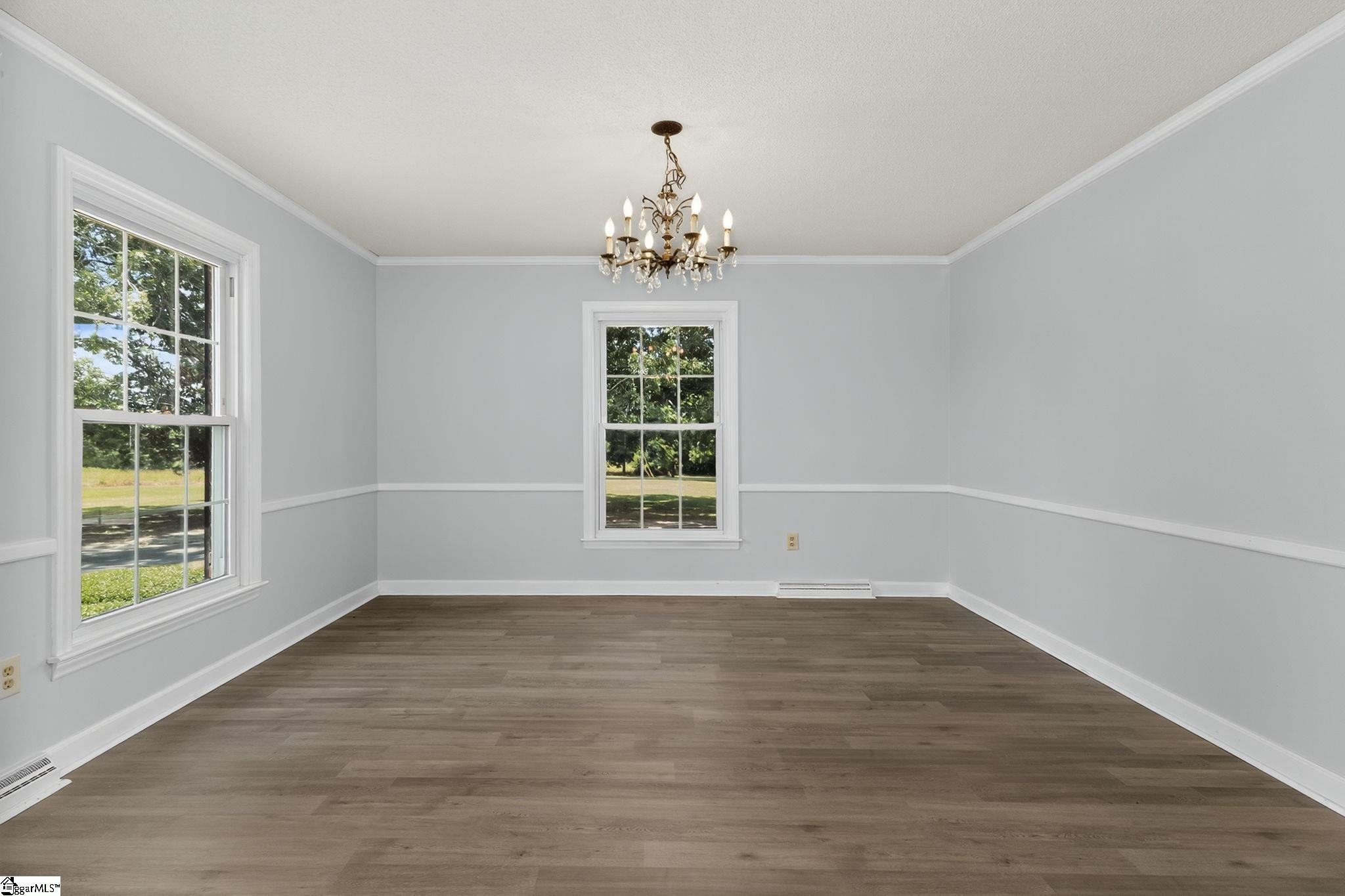 Laurens, South Carolina, 29360, United States, 4 Bedrooms Bedrooms, ,4 BathroomsBathrooms,Residential,Active,1914597